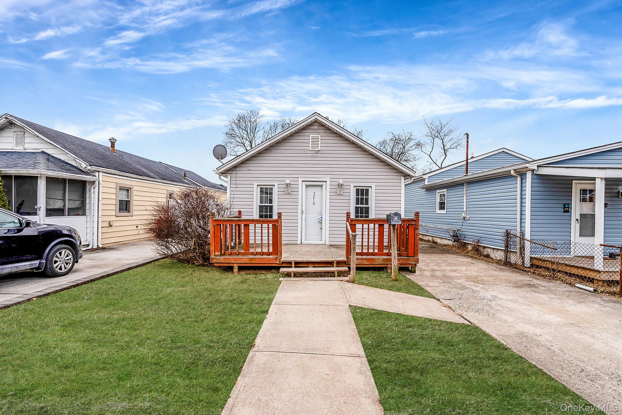 #1 photo, 3014 Western Boulevard, Baldwin , NY 11510