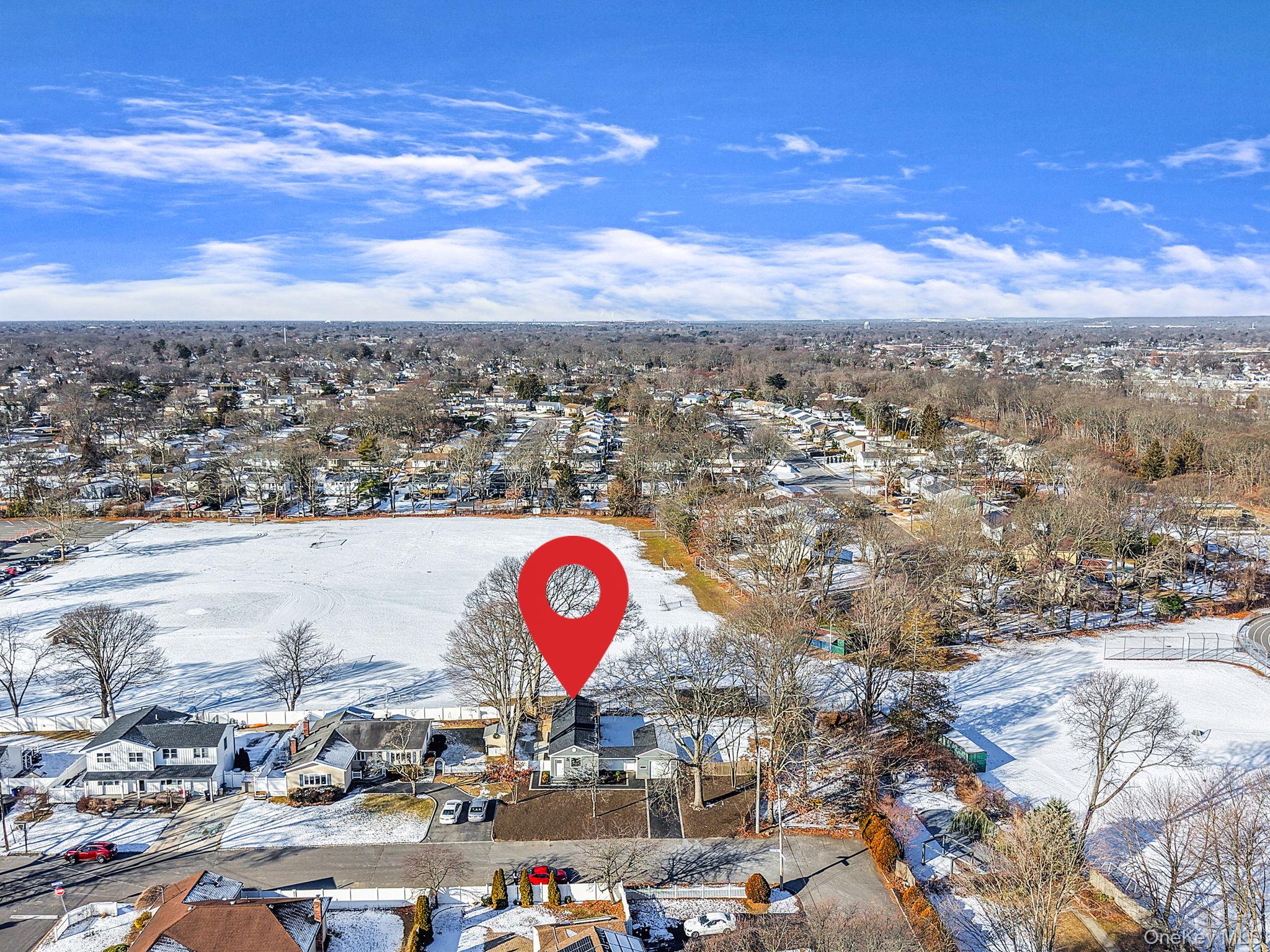 #20 photo, 96 Toomey Road, West Islip , NY 11795