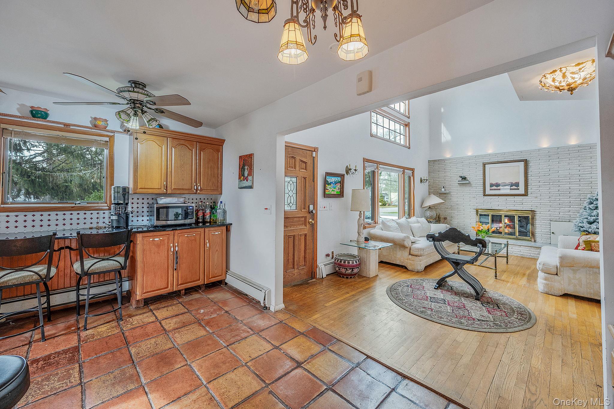 #10 photo, 53 Hewitt Boulevard, Center Moriches , NY 11934