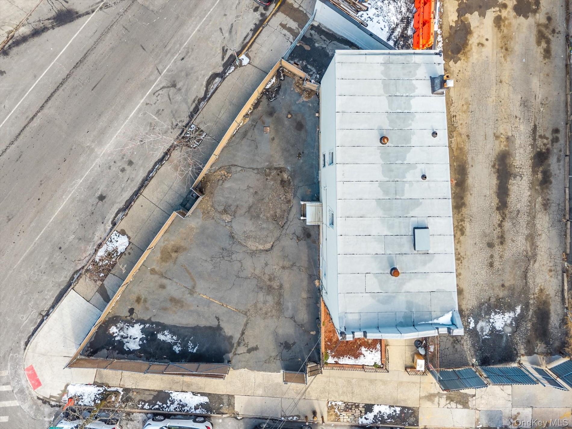 #11 photo, 57-59 Maspeth Avenue, Maspeth , NY 11378