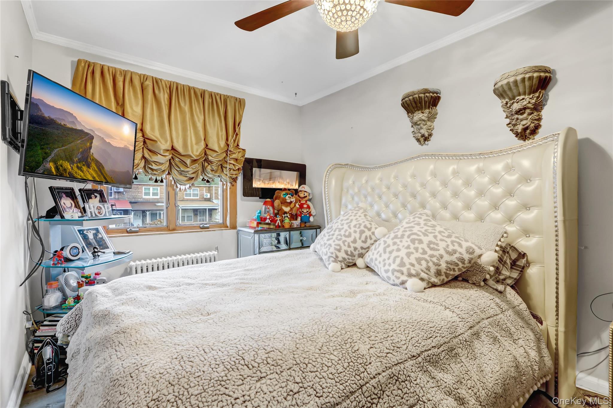 #12 photo, 60-23 77th Place, Middle Village , NY 11379