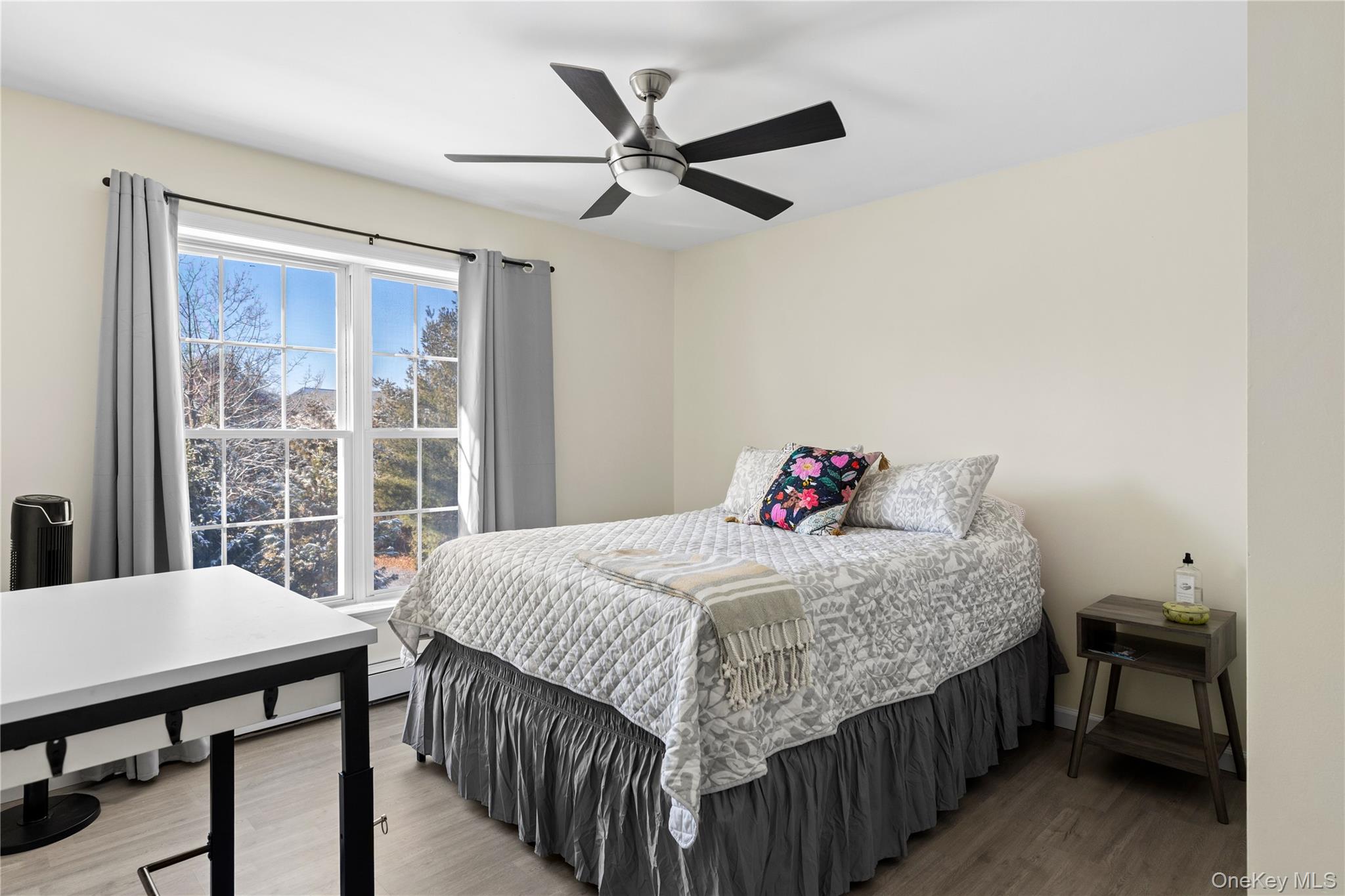 #11 photo, 65 Ocean Avenue, Bay Shore , NY 11706