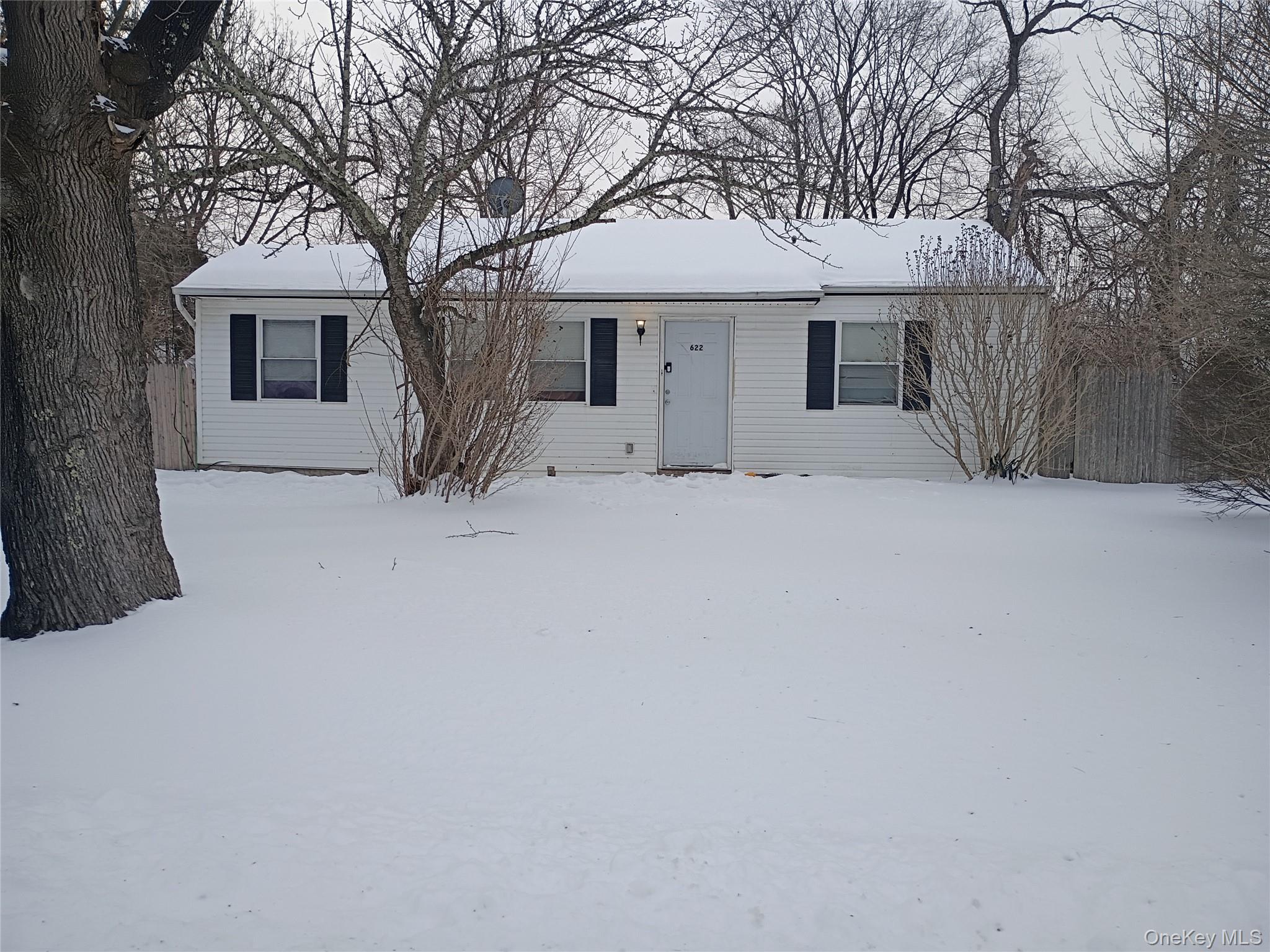 #1 photo, 622 Post Avenue, Bellport , NY 11713