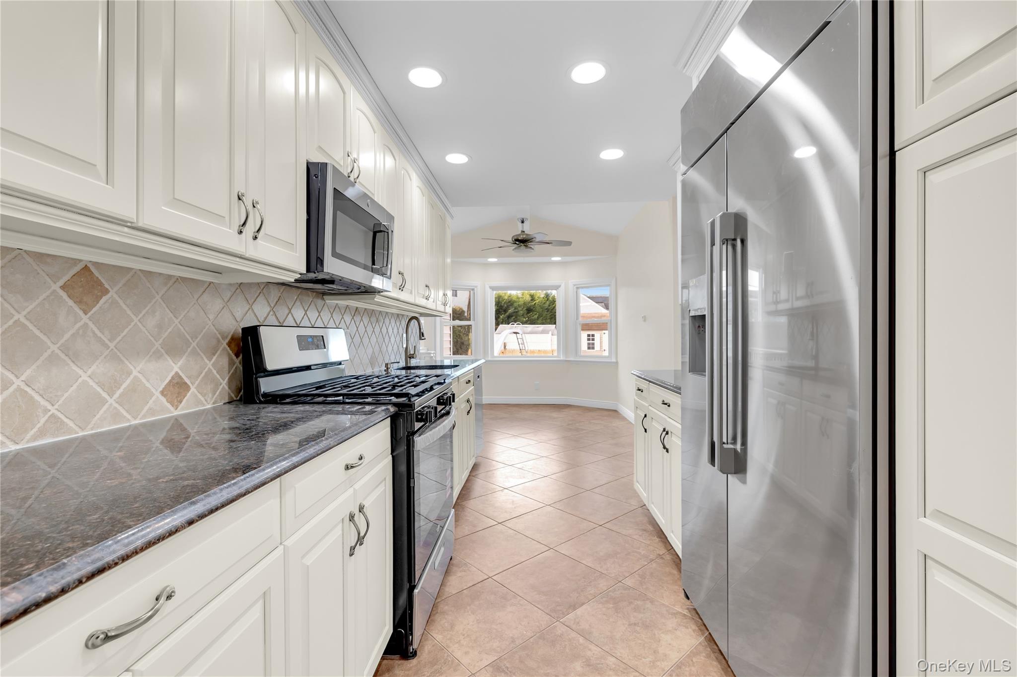 #15 photo, 1554 Holiday Park Drive, Wantagh , NY 11793