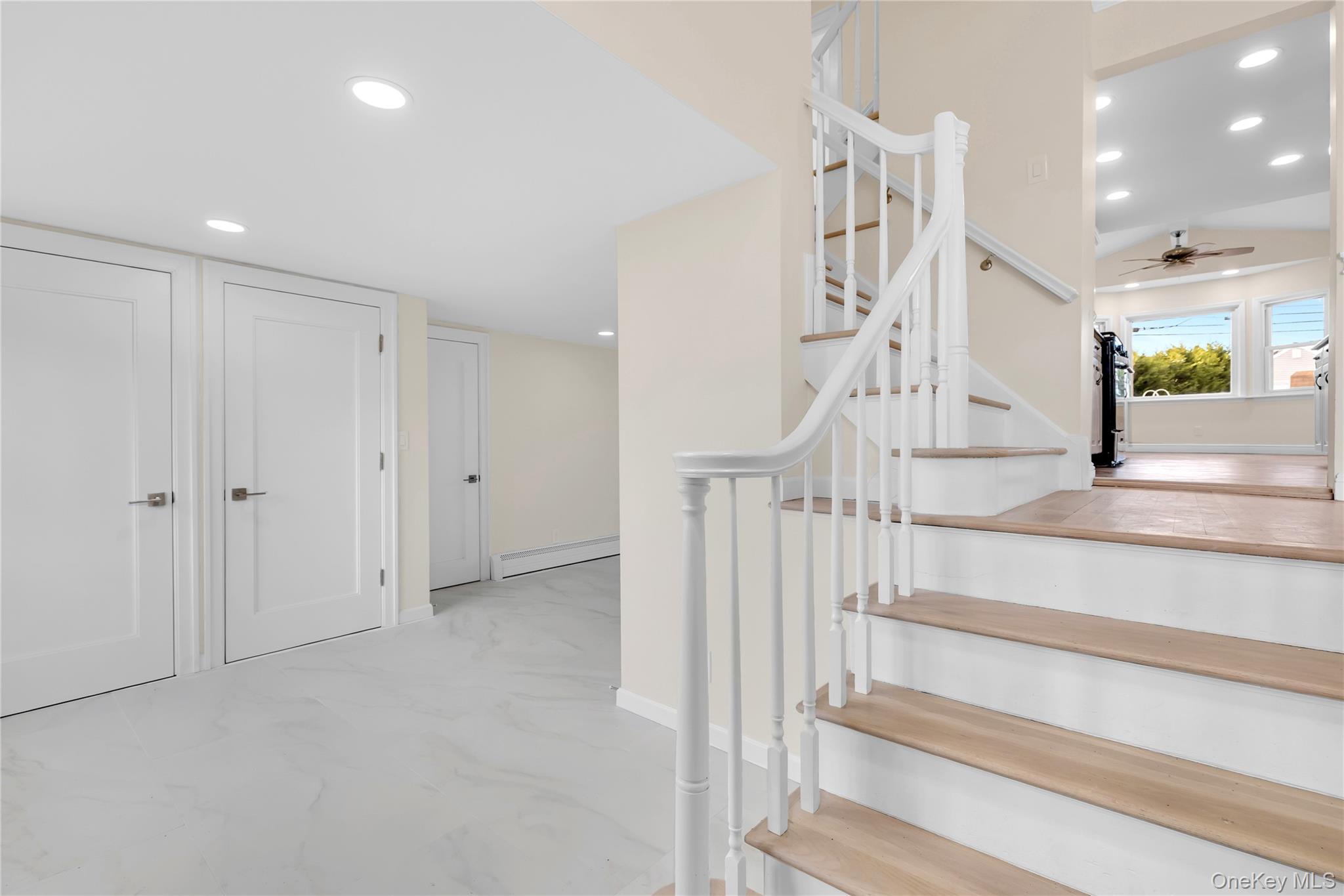 #8 photo, 1554 Holiday Park Drive, Wantagh , NY 11793