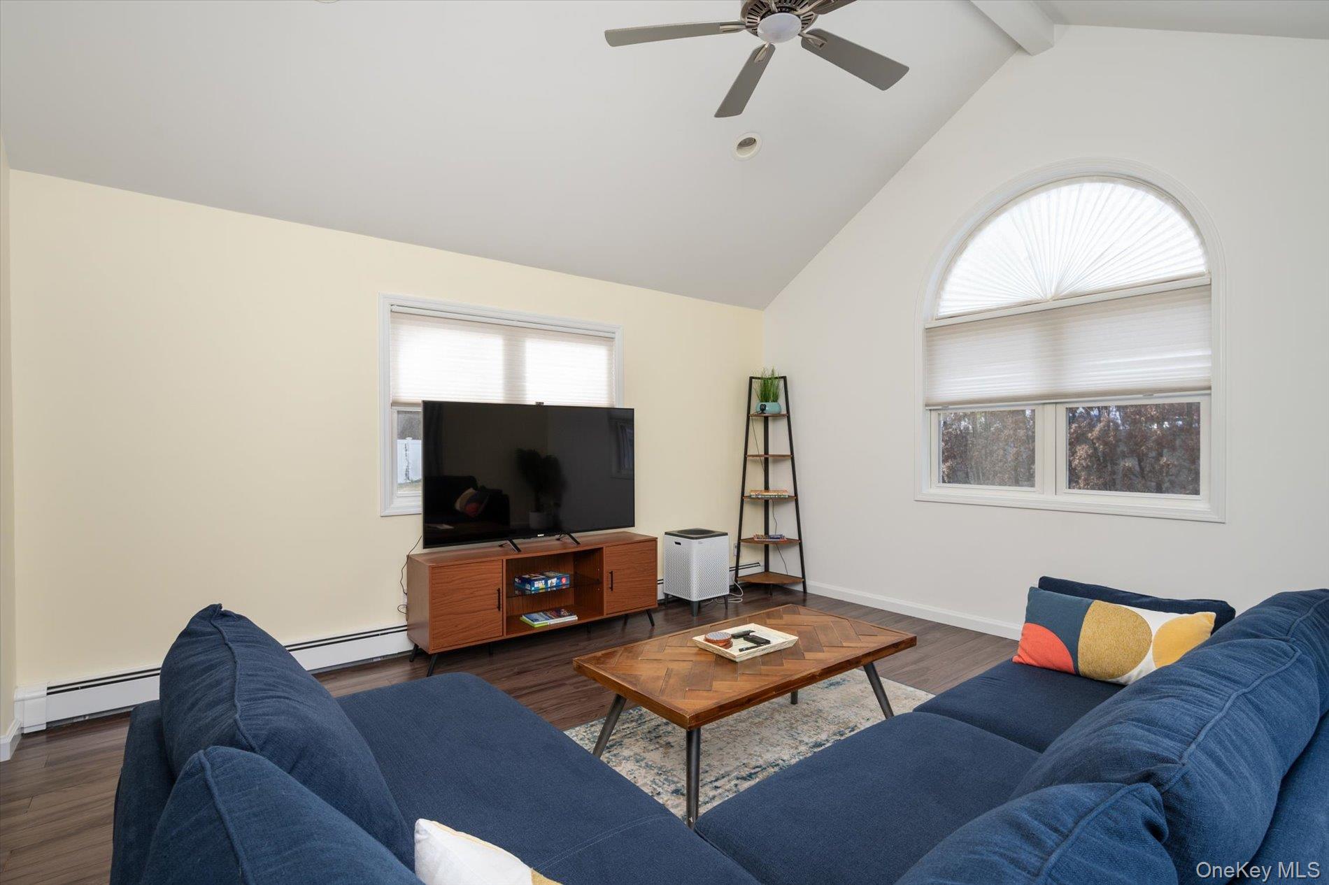 #10 photo, 1 Park Court, Smithtown , NY 11787