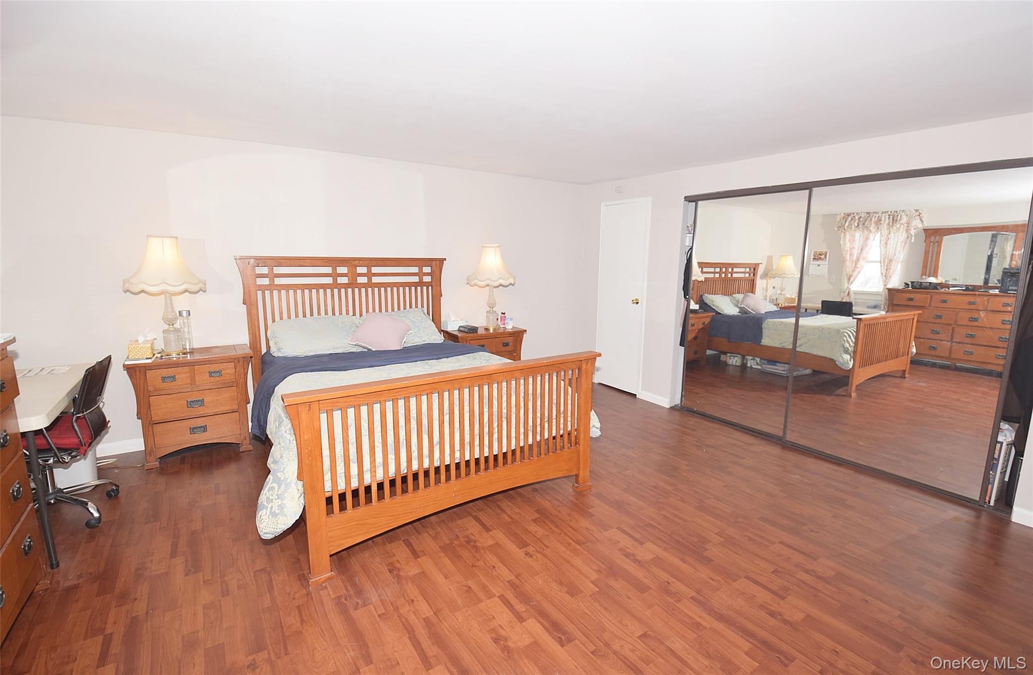 #18 photo, 1055 Coates Avenue, 東長島 Holbrook , NY 11741