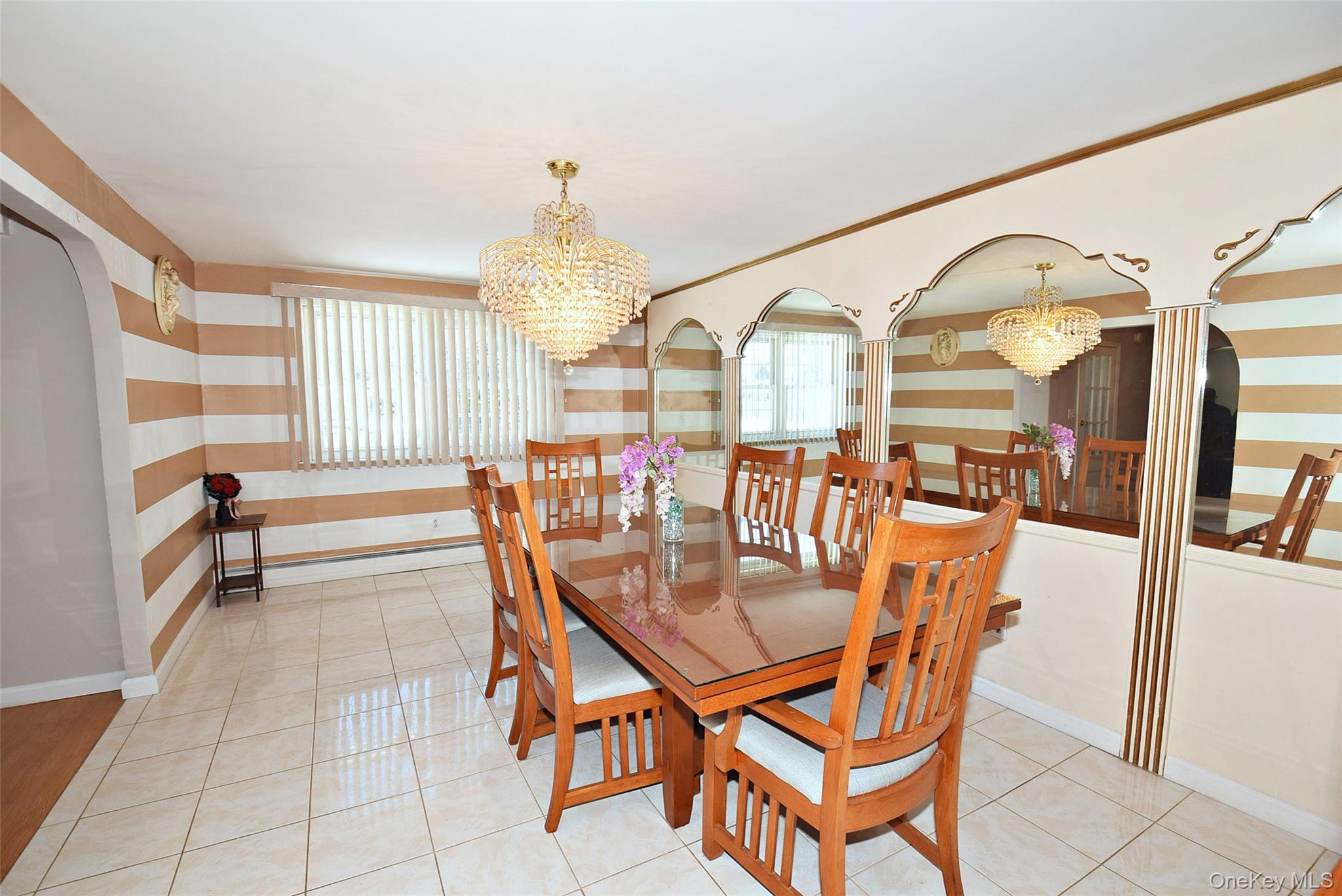 #5 photo, 1055 Coates Avenue, 東長島 Holbrook , NY 11741