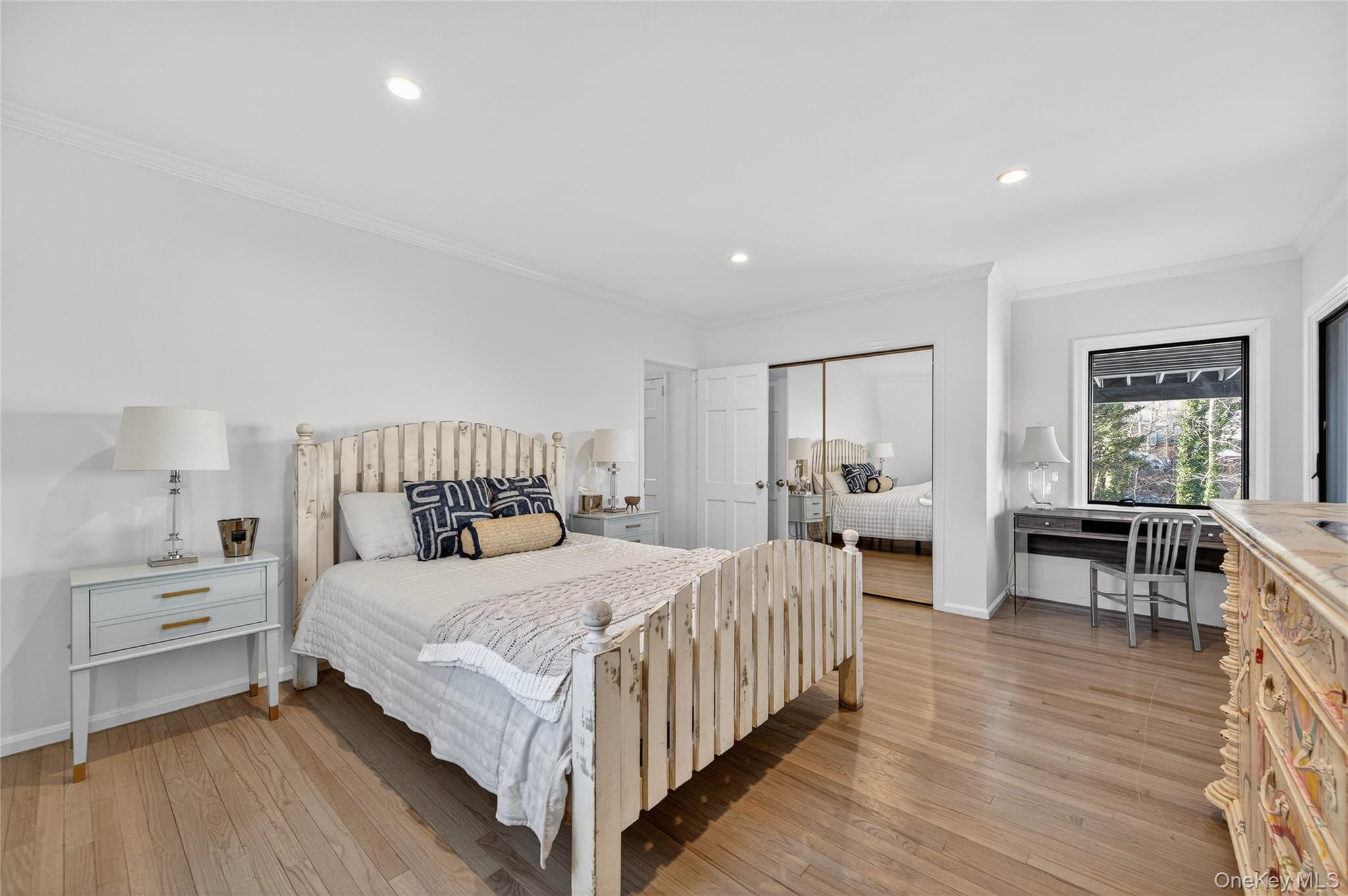 #11 photo, 2 Prospect Avenue, Sea Cliff , NY 11579