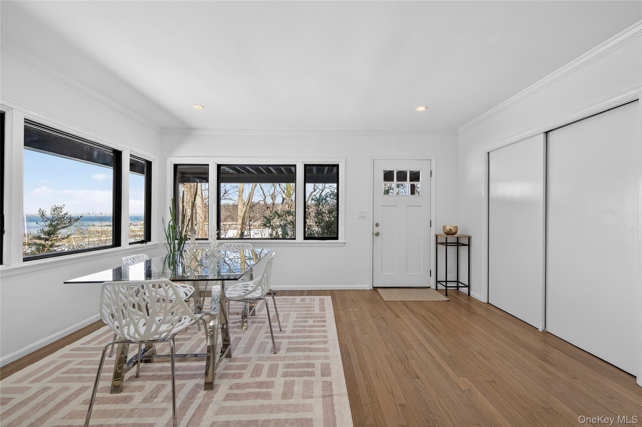 #7 photo, 2 Prospect Avenue, Sea Cliff , NY 11579