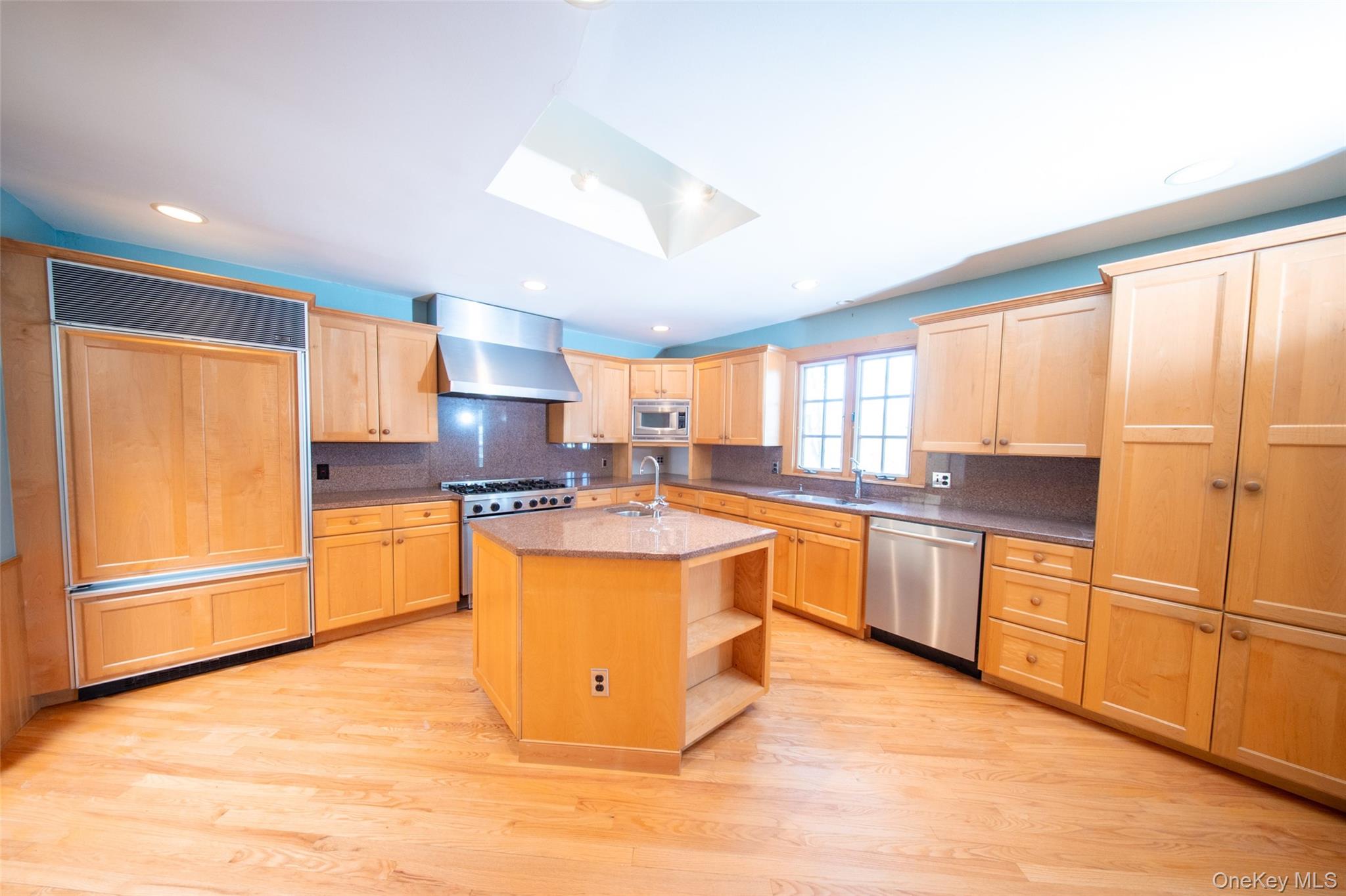 #6 photo, 75 Holland Place, Hartsdale , NY 10530