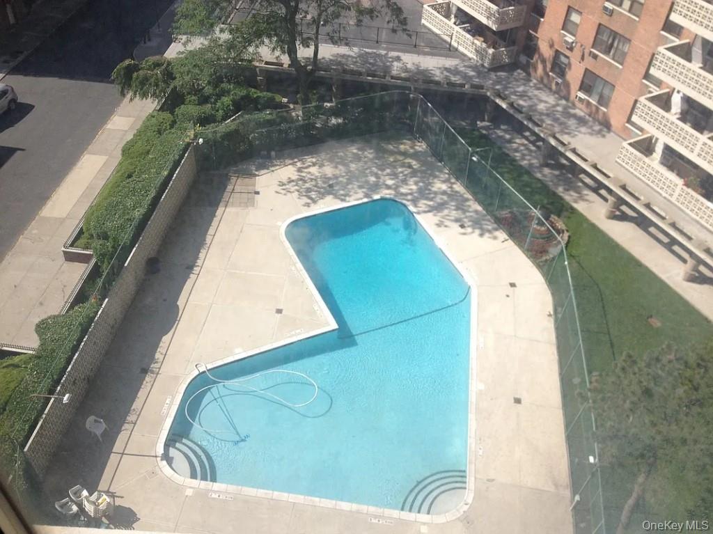 #17 photo, 40 Brighton 1st Road, Brooklyn , NY 11235