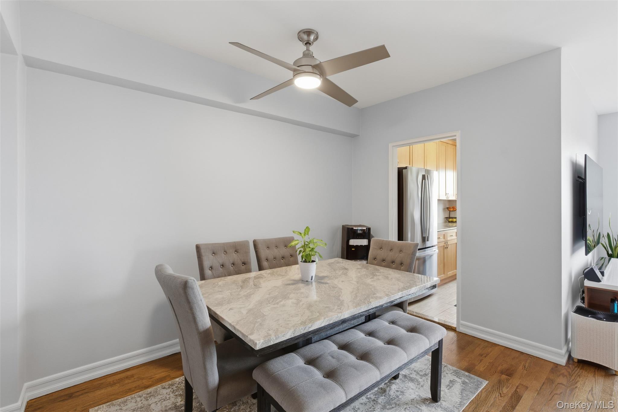 #12 photo, 325 Main Street, White Plains , NY 10601