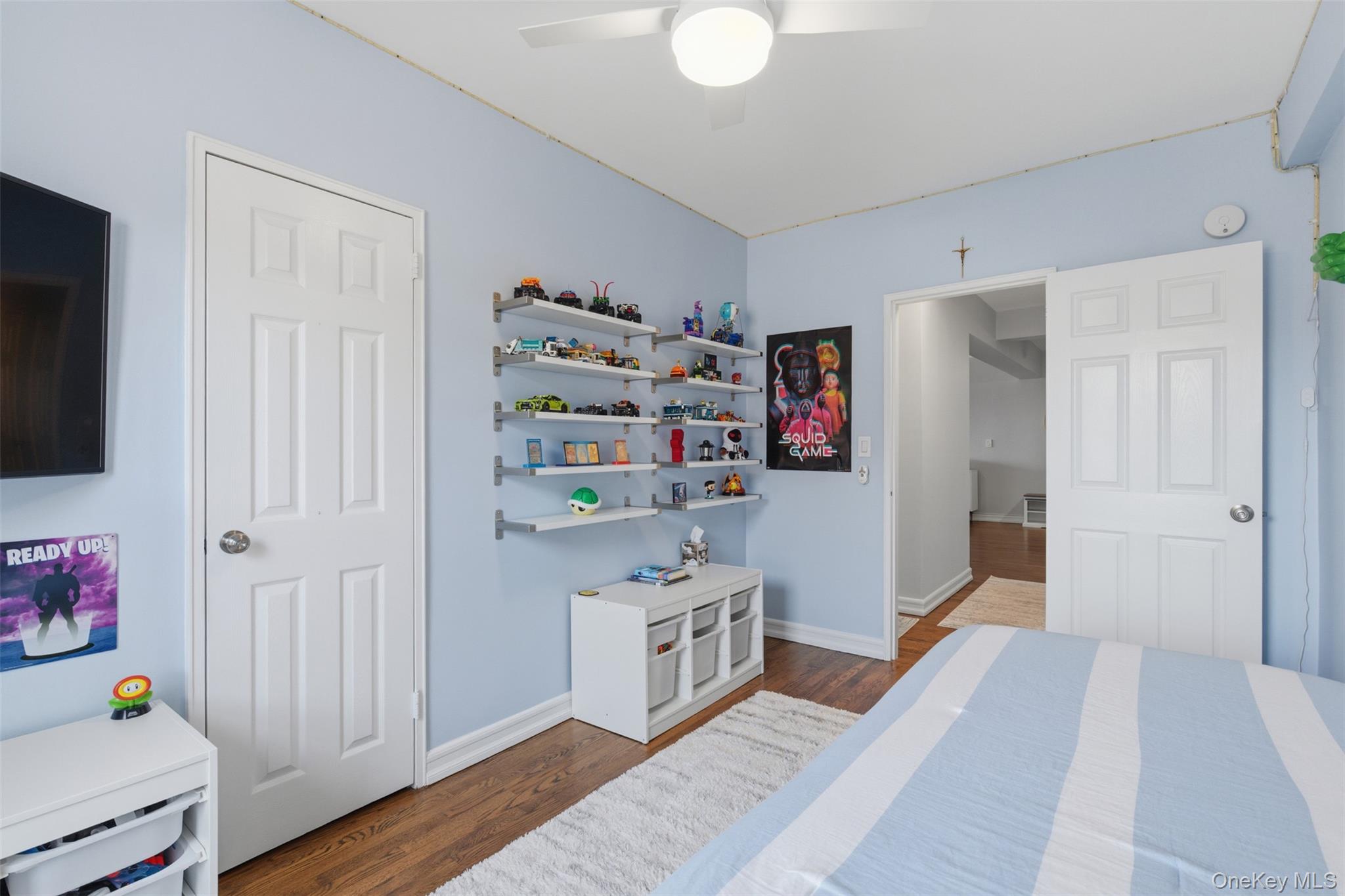 #18 photo, 325 Main Street, White Plains , NY 10601