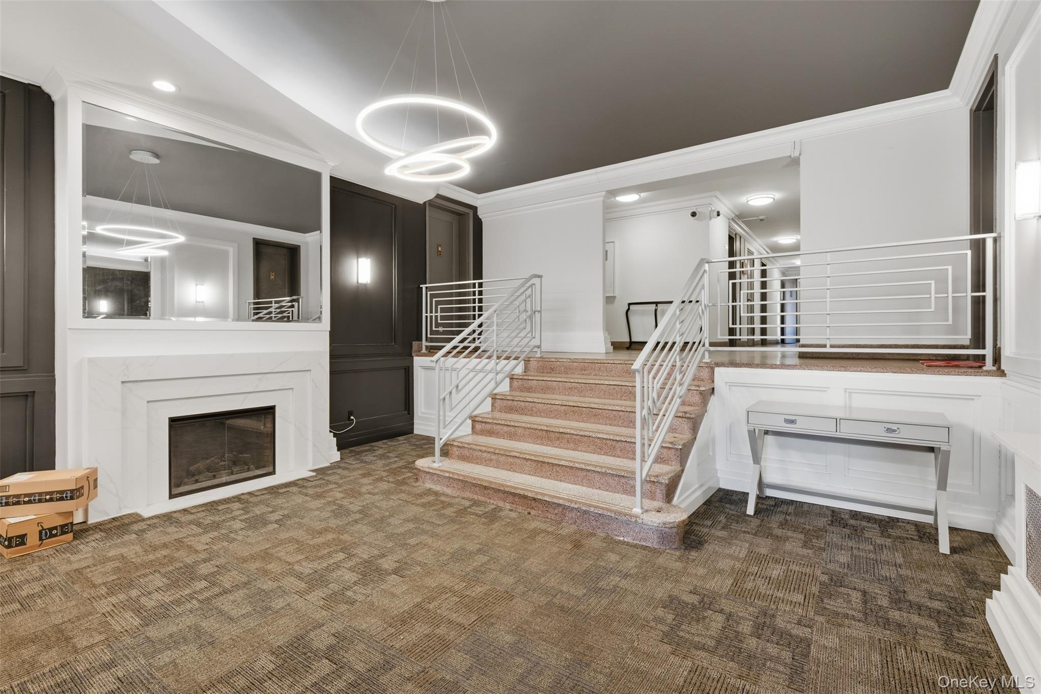 #3 photo, 325 Main Street, White Plains , NY 10601