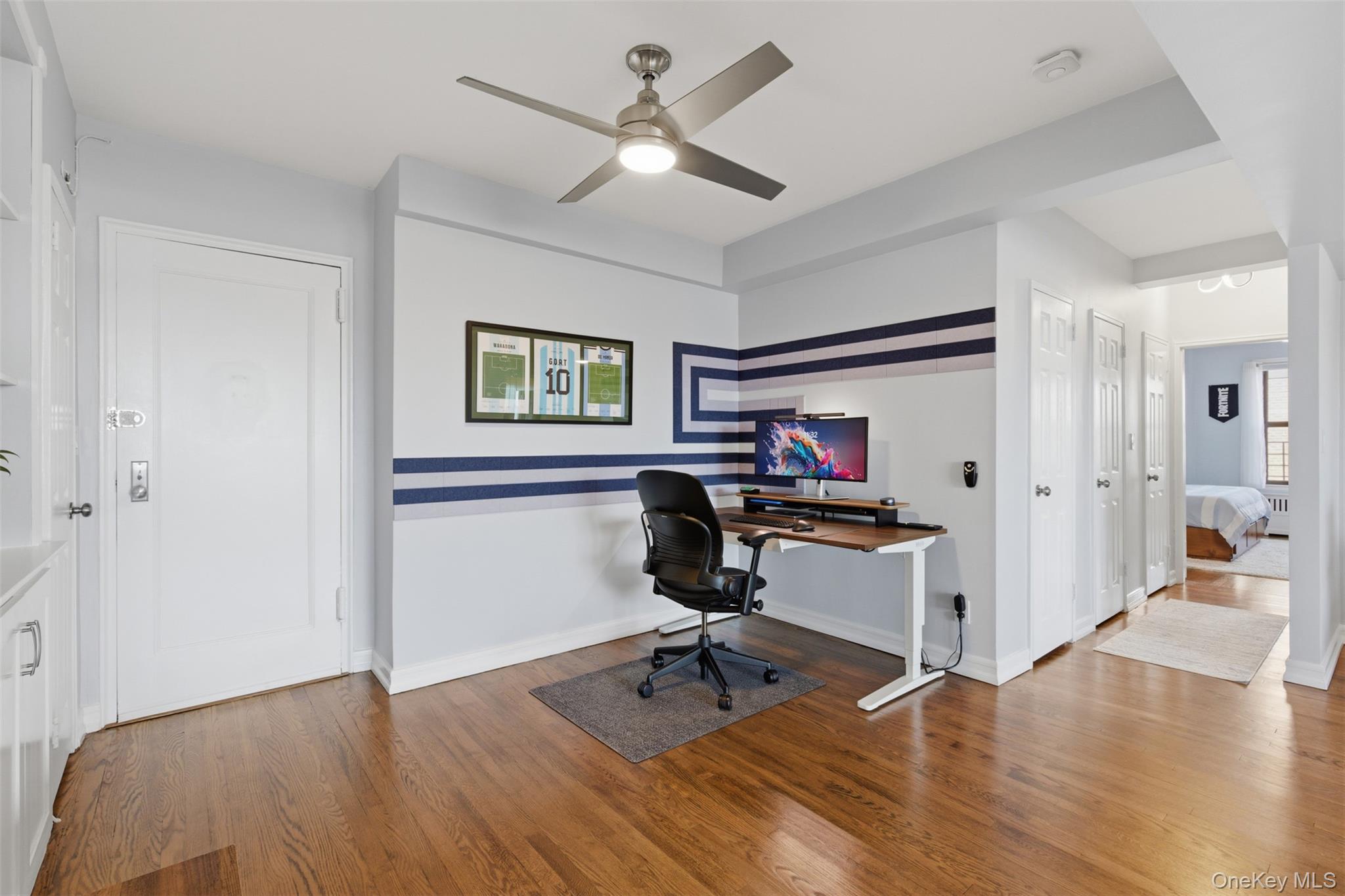 #4 photo, 325 Main Street, White Plains , NY 10601