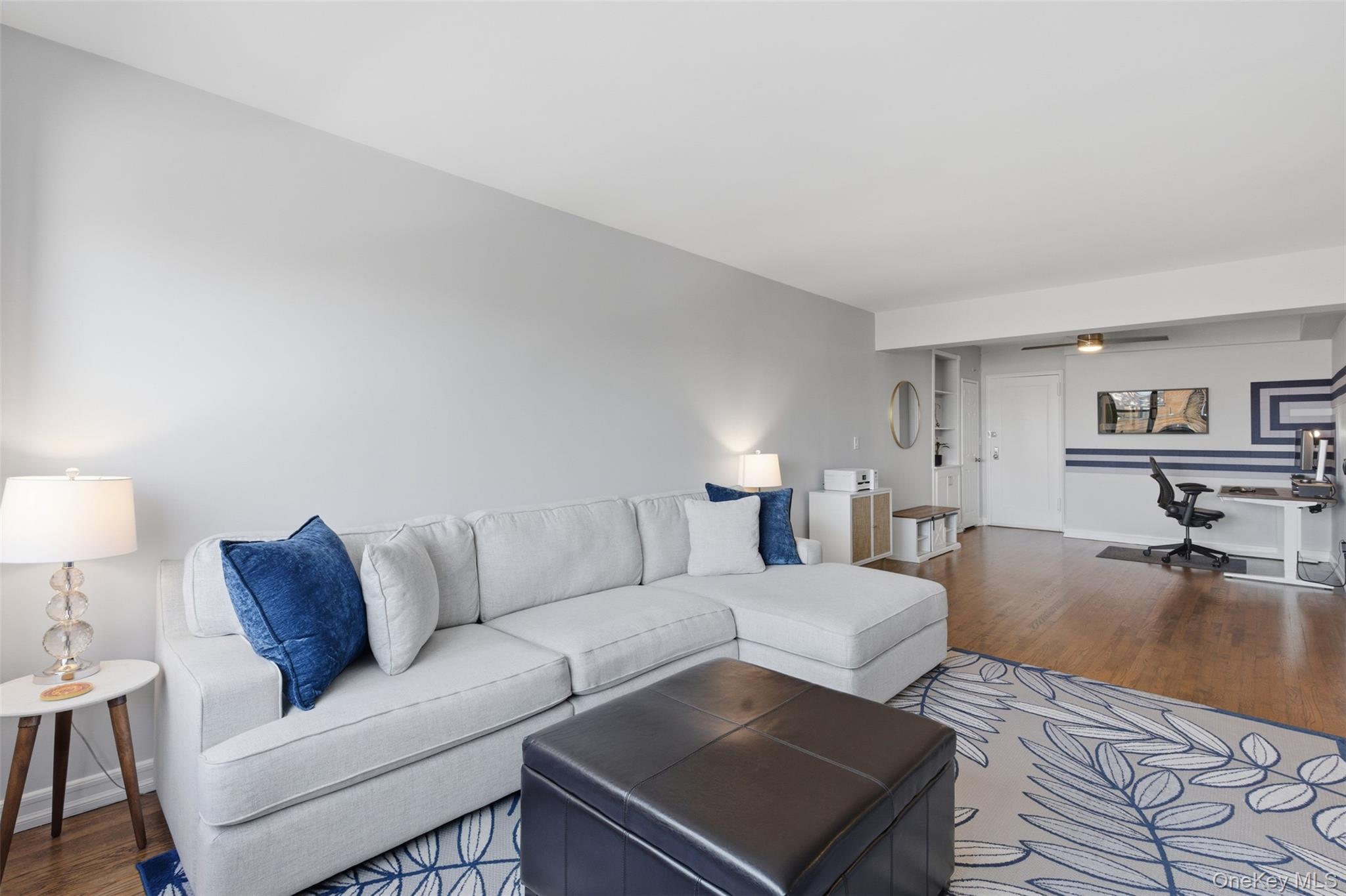 #7 photo, 325 Main Street, White Plains , NY 10601