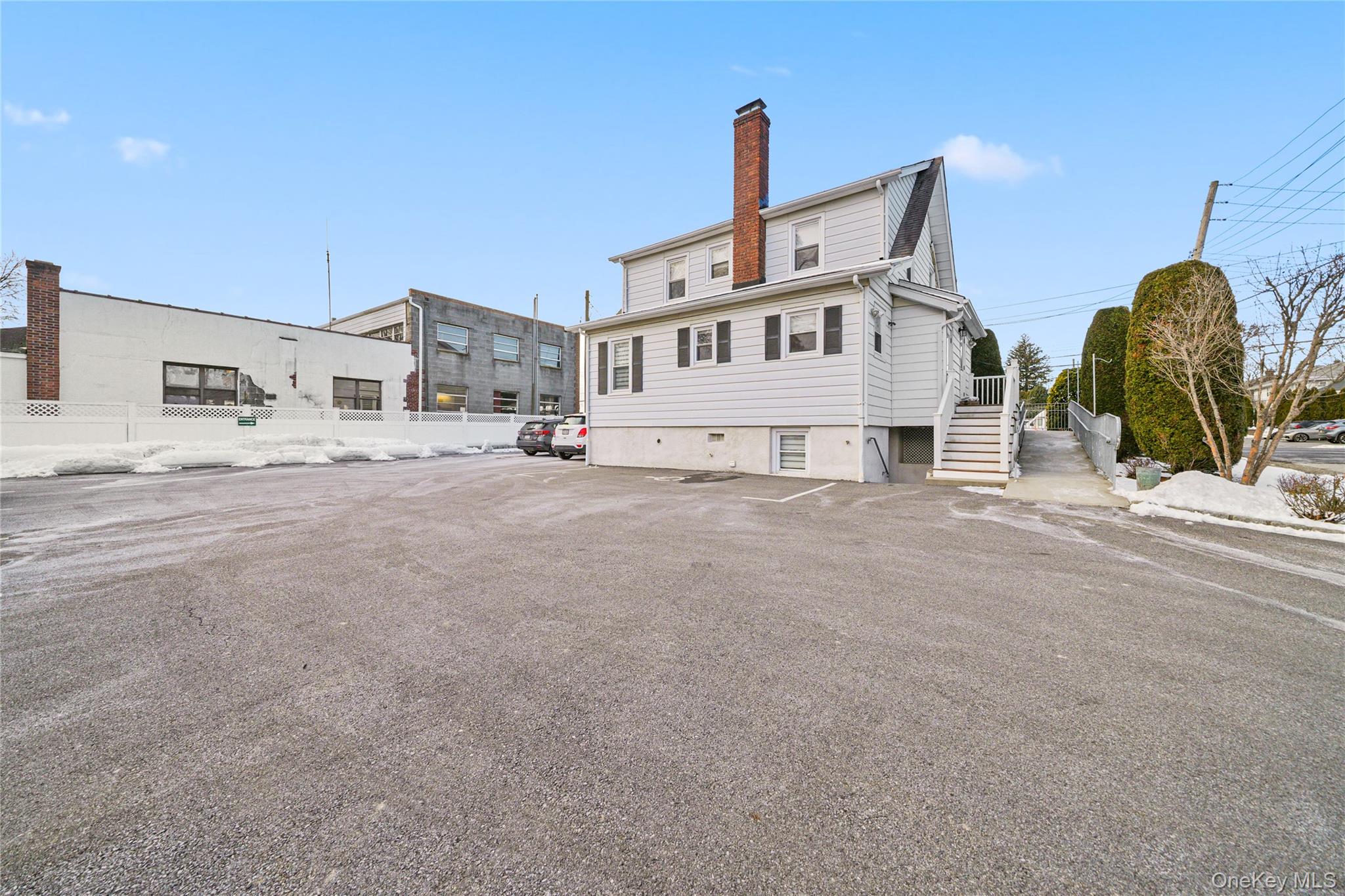 #13 photo, 118 Columbus Avenue, Valhalla , NY 10595