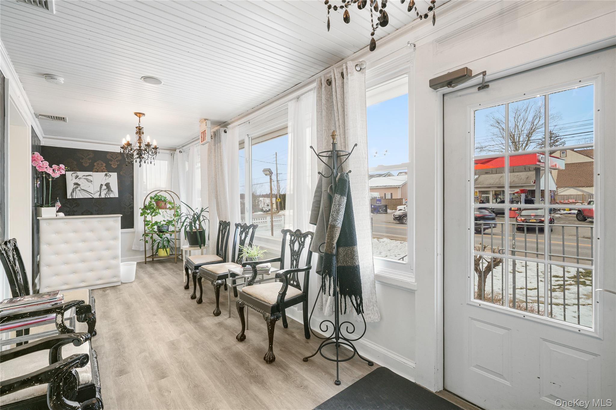 #2 photo, 118 Columbus Avenue, Valhalla , NY 10595