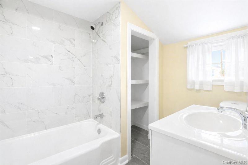 #19 photo, 32 N Clover Street, Poughkeepsie , NY 12601