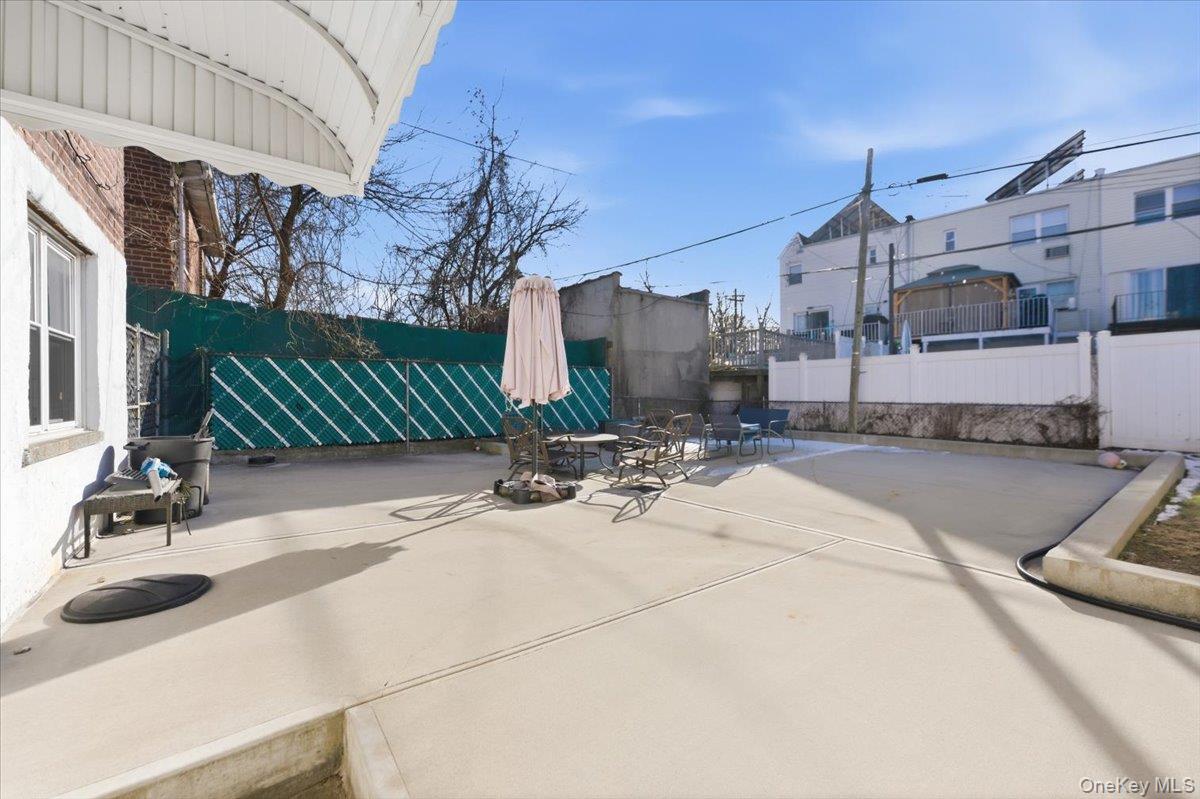 #20 photo, 1003 Huntington Avenue, Bronx , NY 10465