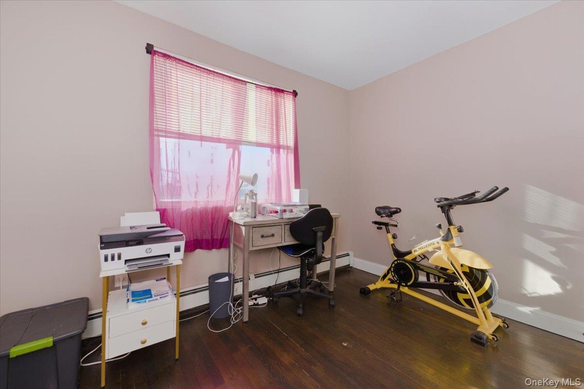 #7 photo, 1003 Huntington Avenue, Bronx , NY 10465