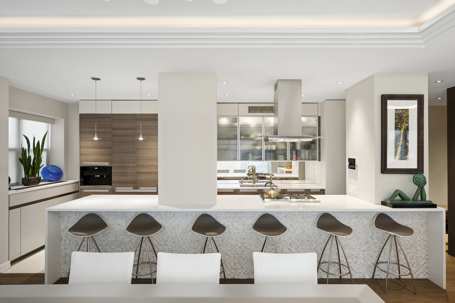 #5 photo, 2 5TH Avenue, Greenwich Village , NY 10011