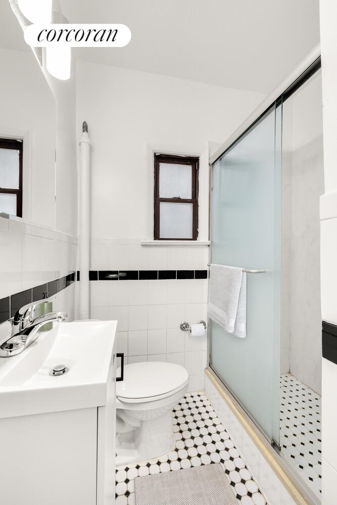 #8 photo, 307 W 20TH Street, Манхэттен ‖ Chelsea , NY 10011