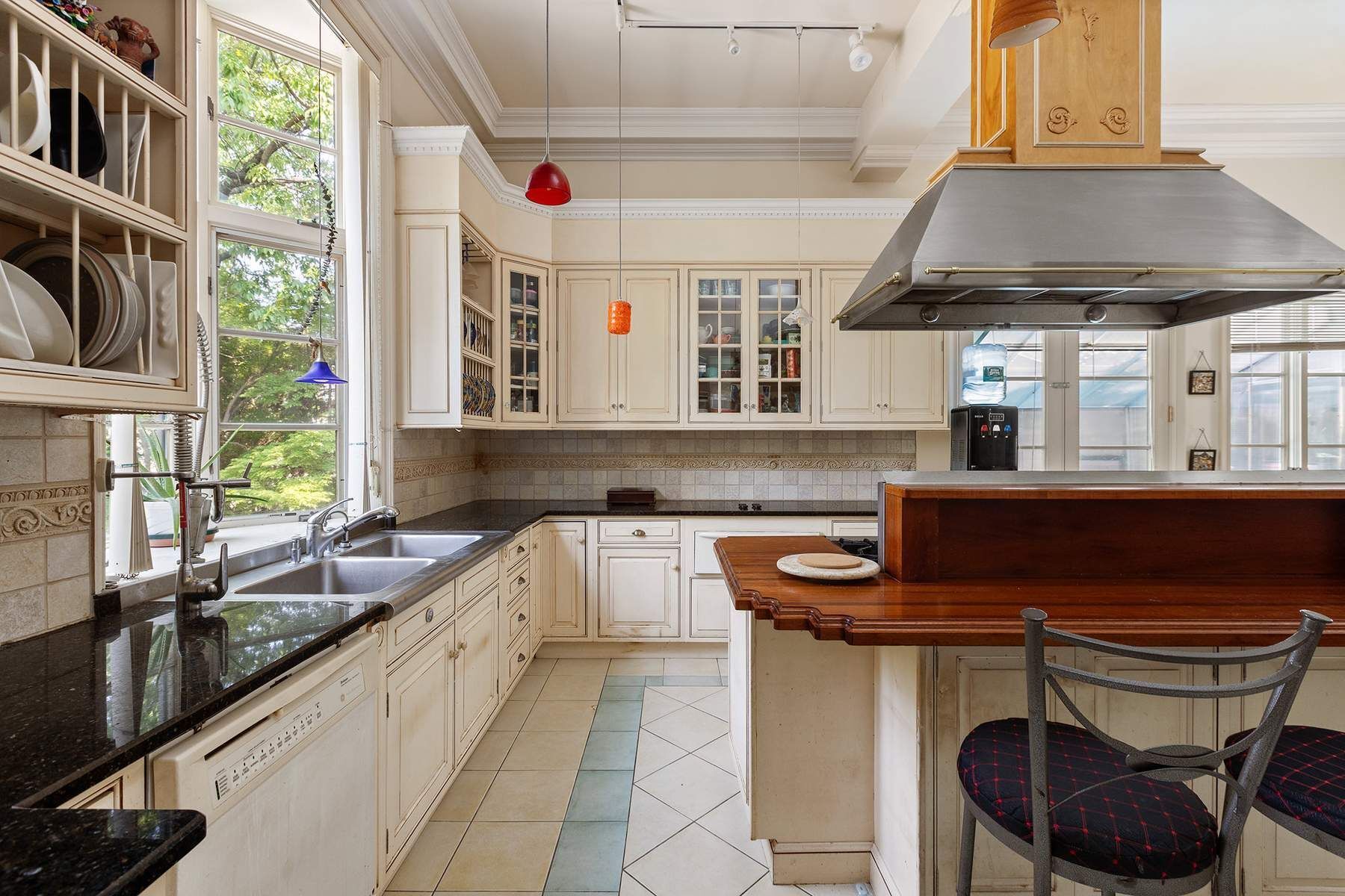 #11 photo, 5440 Independence Avenue, Riverdale , NY 10471