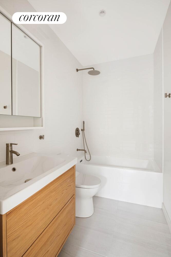 #4 photo, New York City, Hell's Kitchen , NY 10019