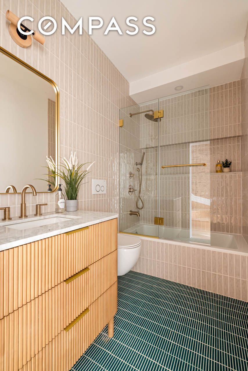 #14 photo, 323 Jefferson Avenue, Bedford-Stuyvesant , NY 11216