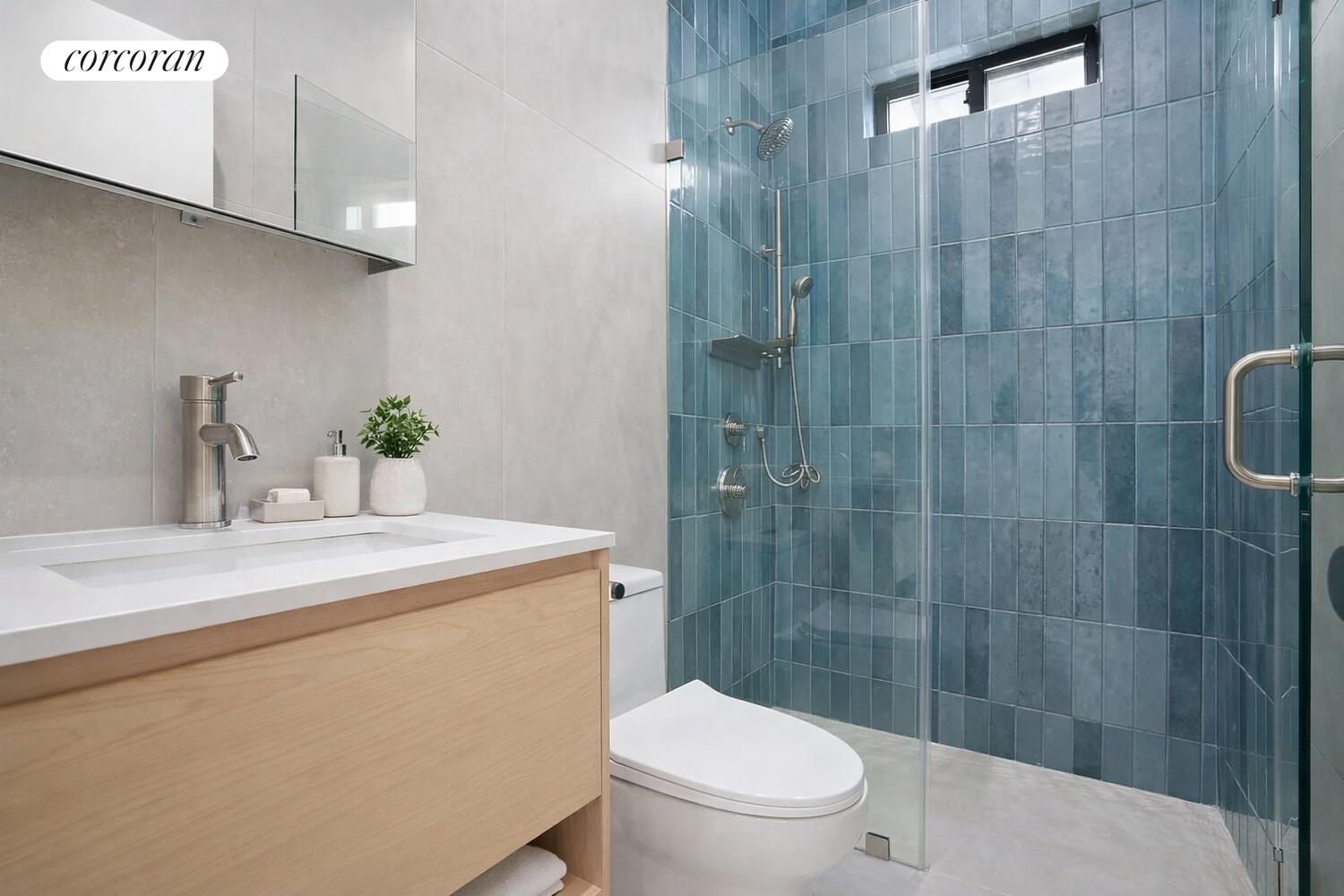 #8 photo, 139 KINGSLAND Avenue, Williamsburg , NY 11222