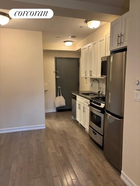 #5 photo, New York City, Hell's Kitchen , NY 10019