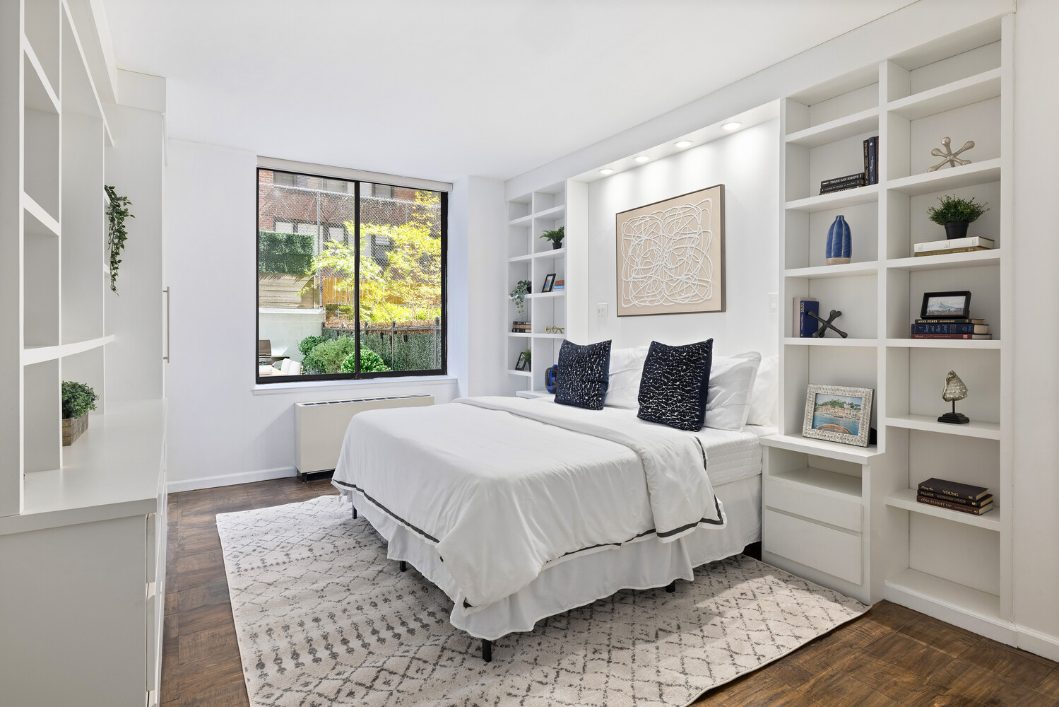 #8 photo, 525 E 80TH Street, Yorkville , NY 10075