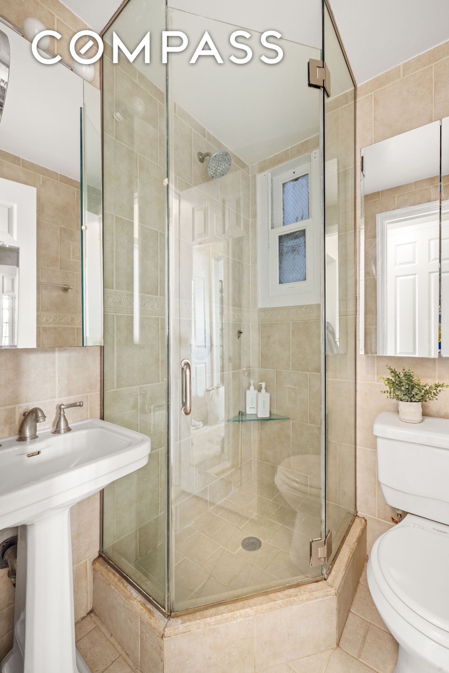 #6 photo, 516 E 78th Street, Upper East Side , NY 10075