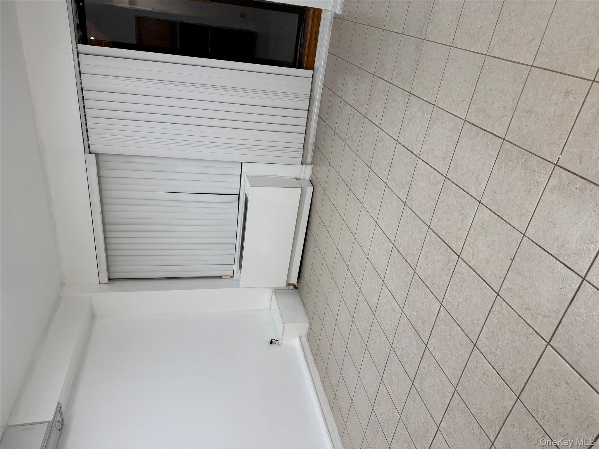 #3 photo, 87-14 57th Road, Elmhurst , NY 11373