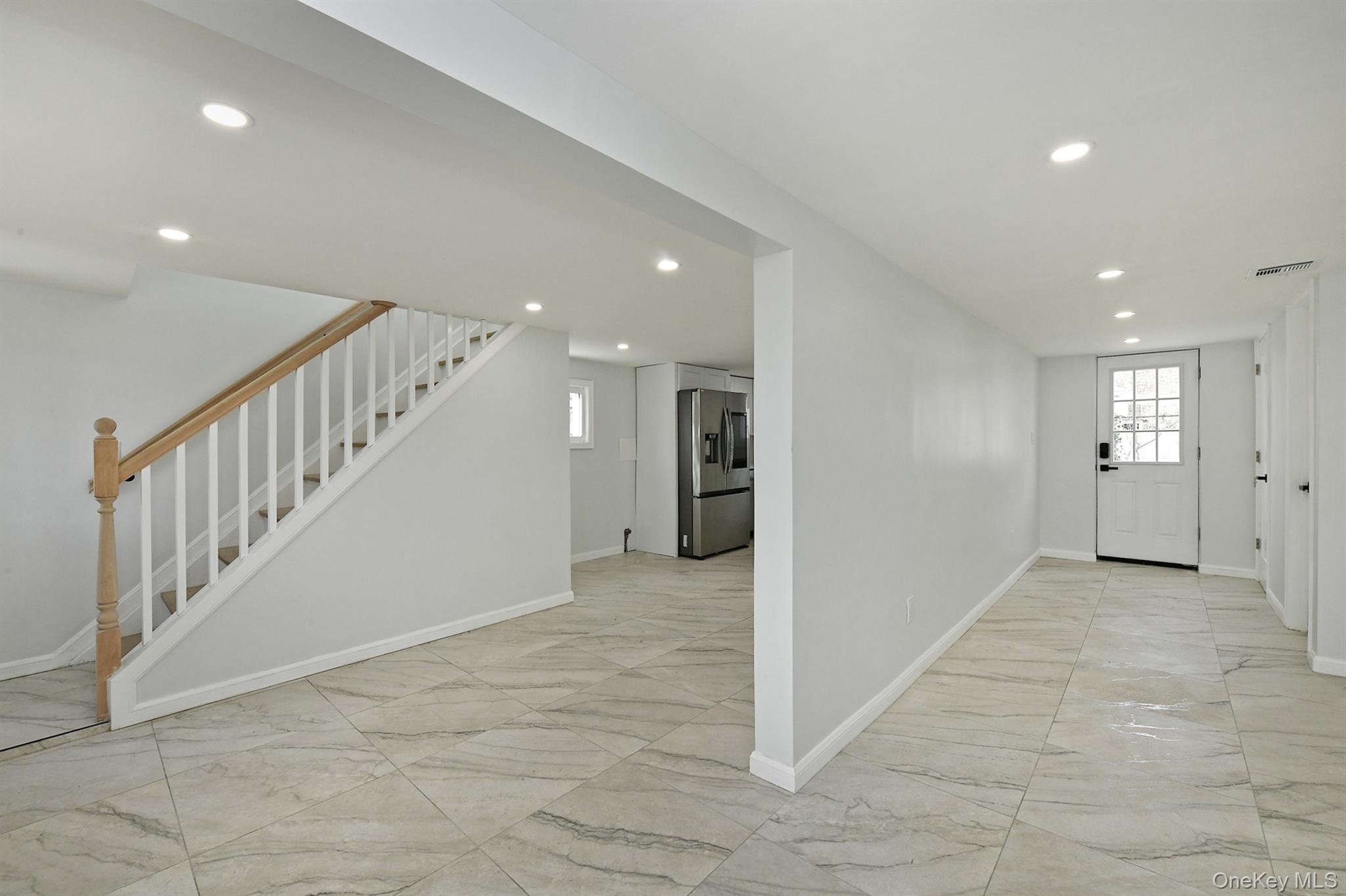 #17 photo, 45 Crown Avenue, Huntington , NY 11743