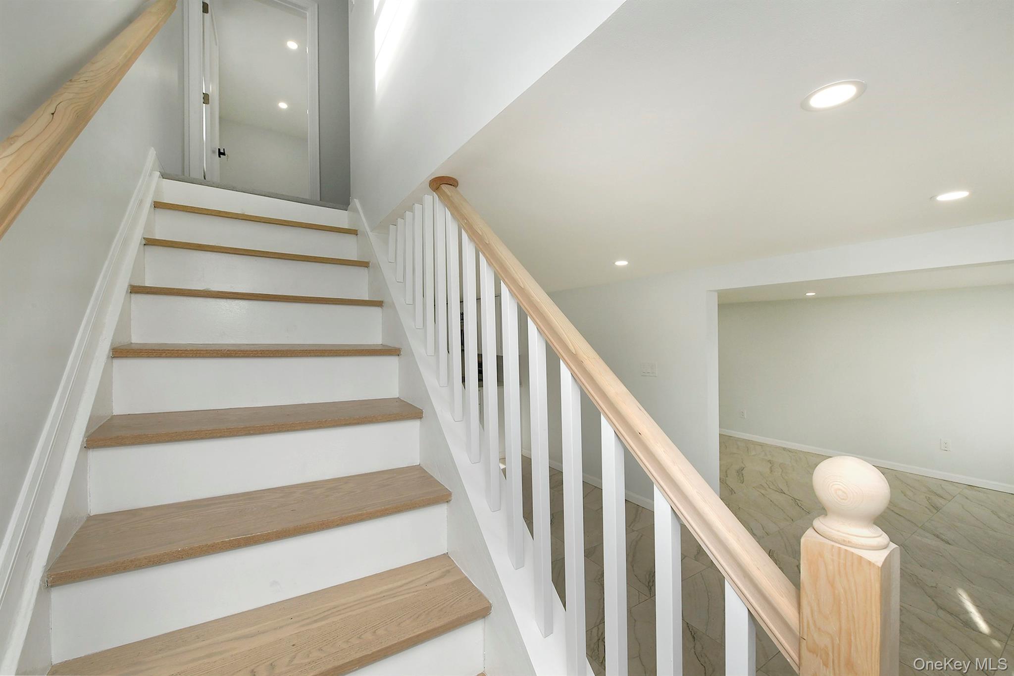 #18 photo, 45 Crown Avenue, Huntington , NY 11743