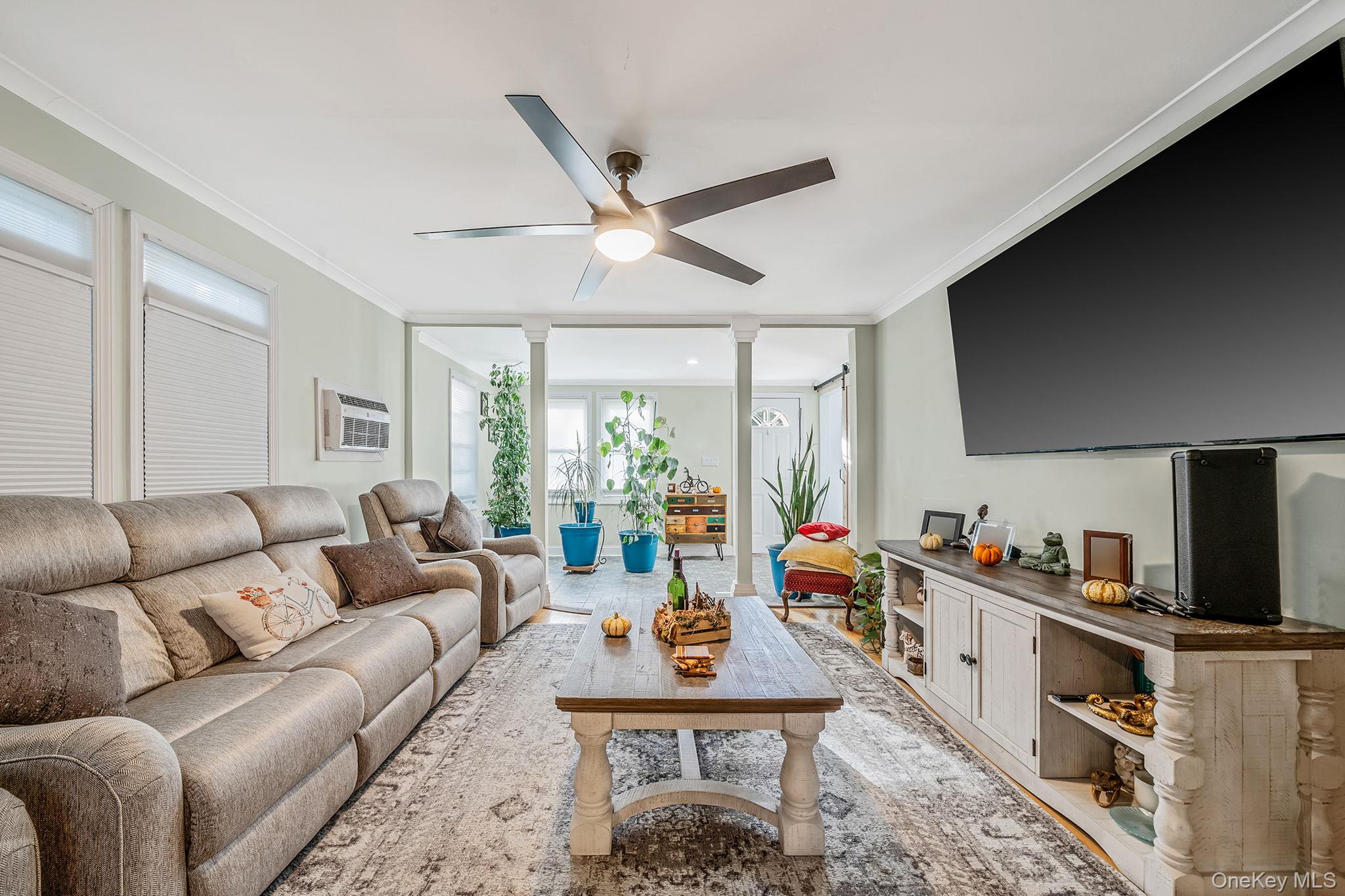 #11 photo, 485 3rd Avenue, Bayport , NY 11705