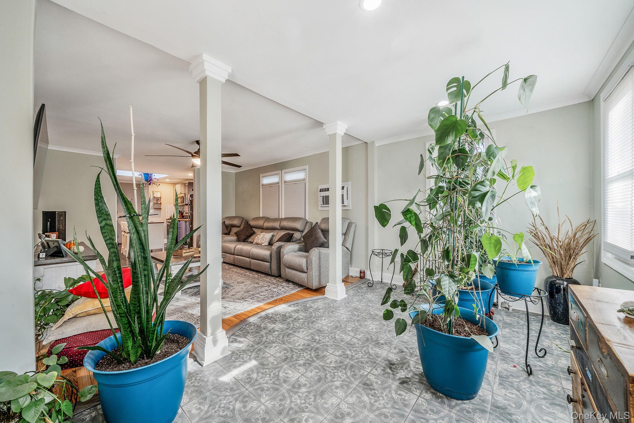 #5 photo, 485 3rd Avenue, Bayport , NY 11705