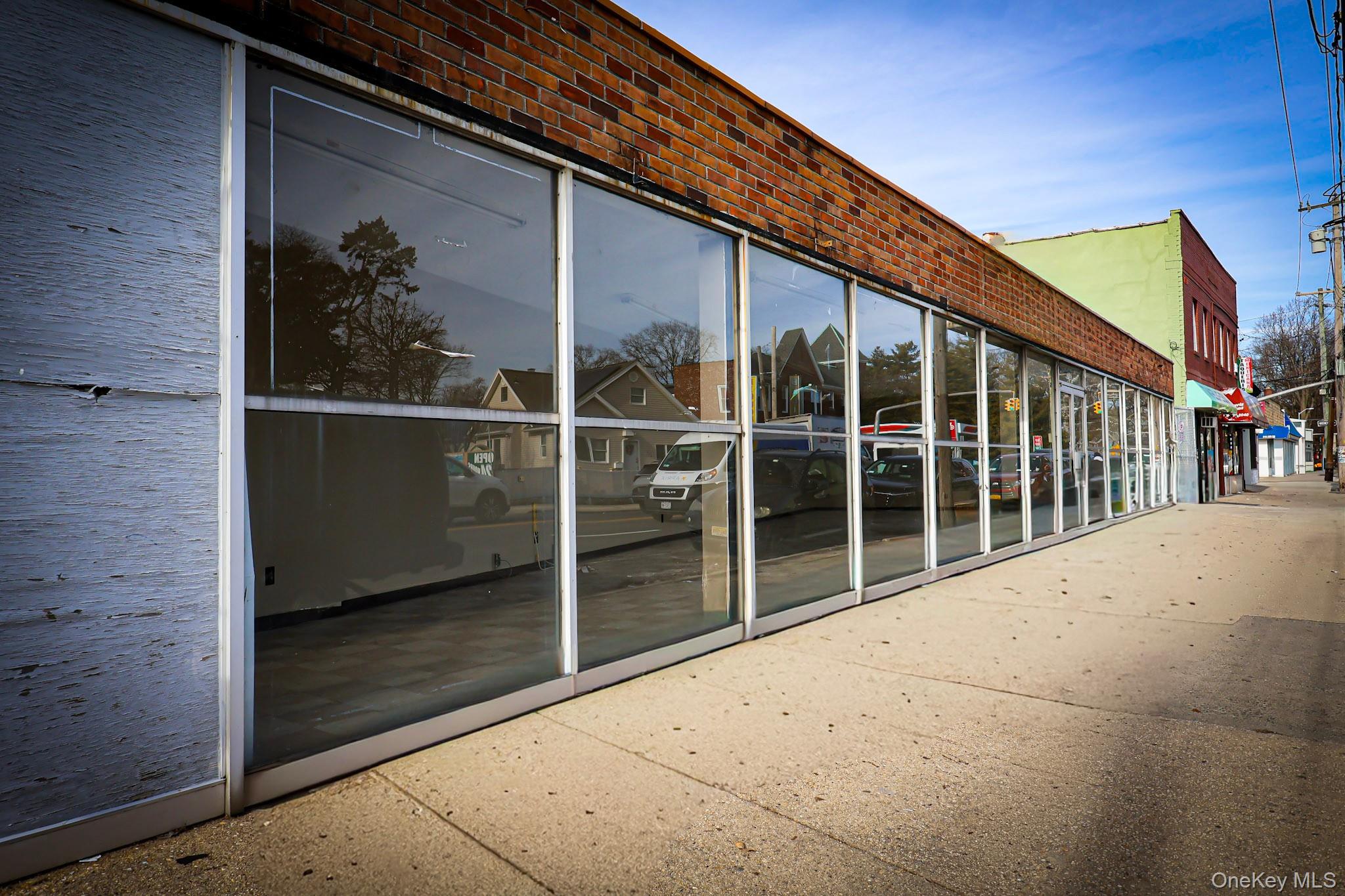 #2 photo, 415 Clinton Street, Hempstead , NY 11550