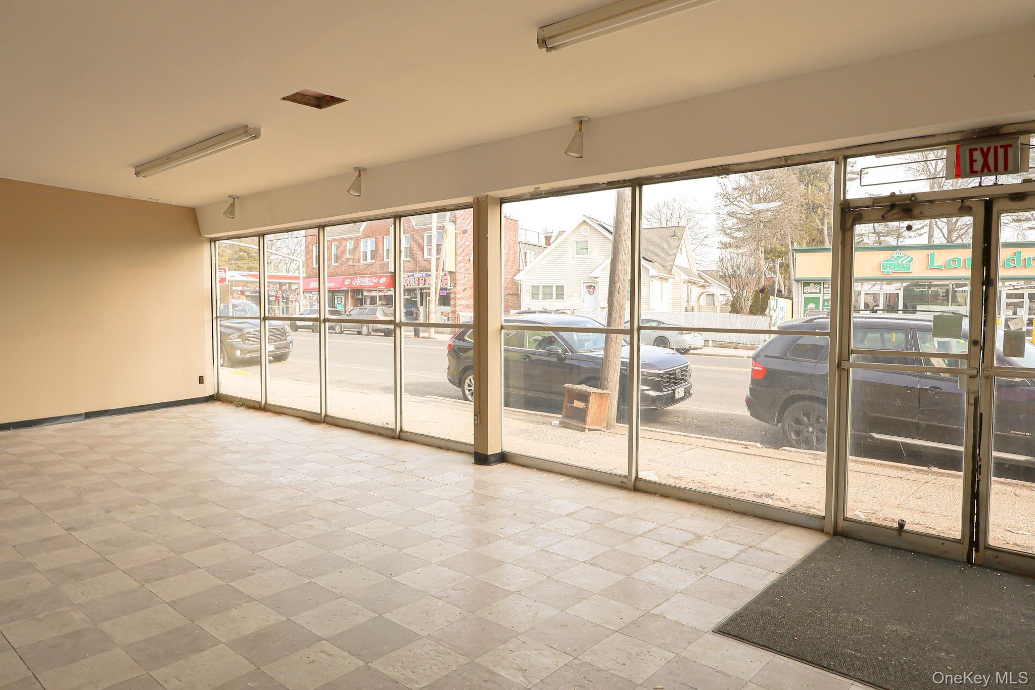 #9 photo, 415 Clinton Street, Hempstead , NY 11550