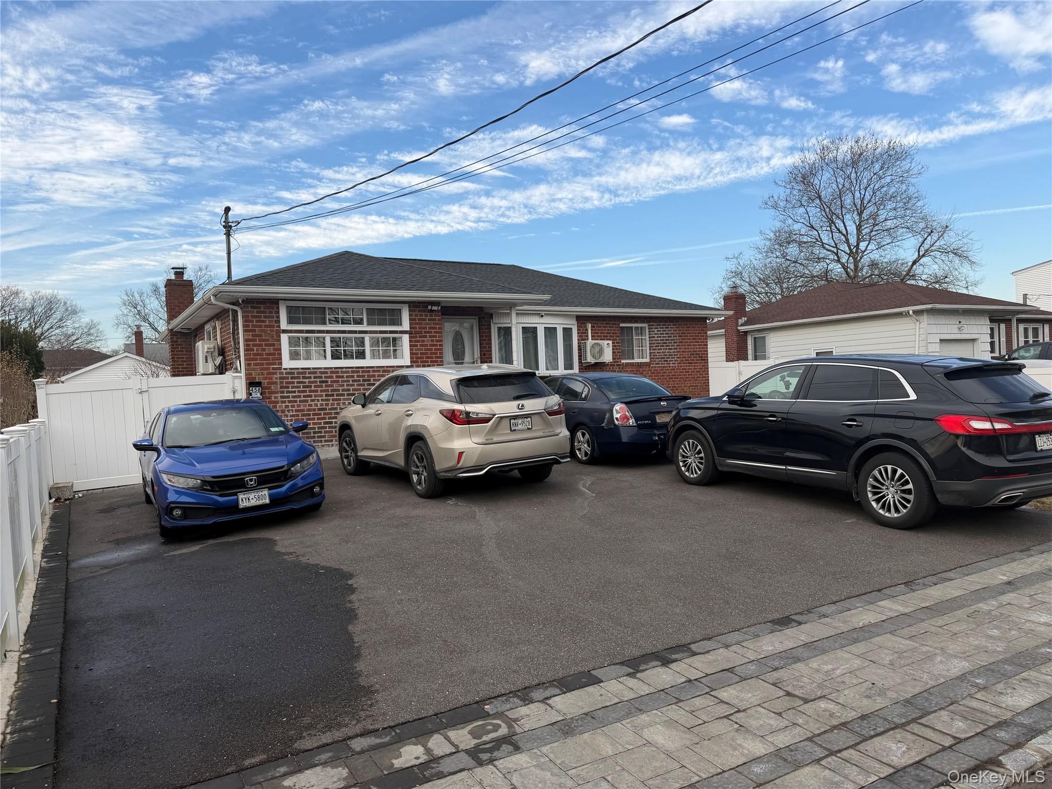 #3 photo, 458 Carlls Path, Deer Park , NY 11729