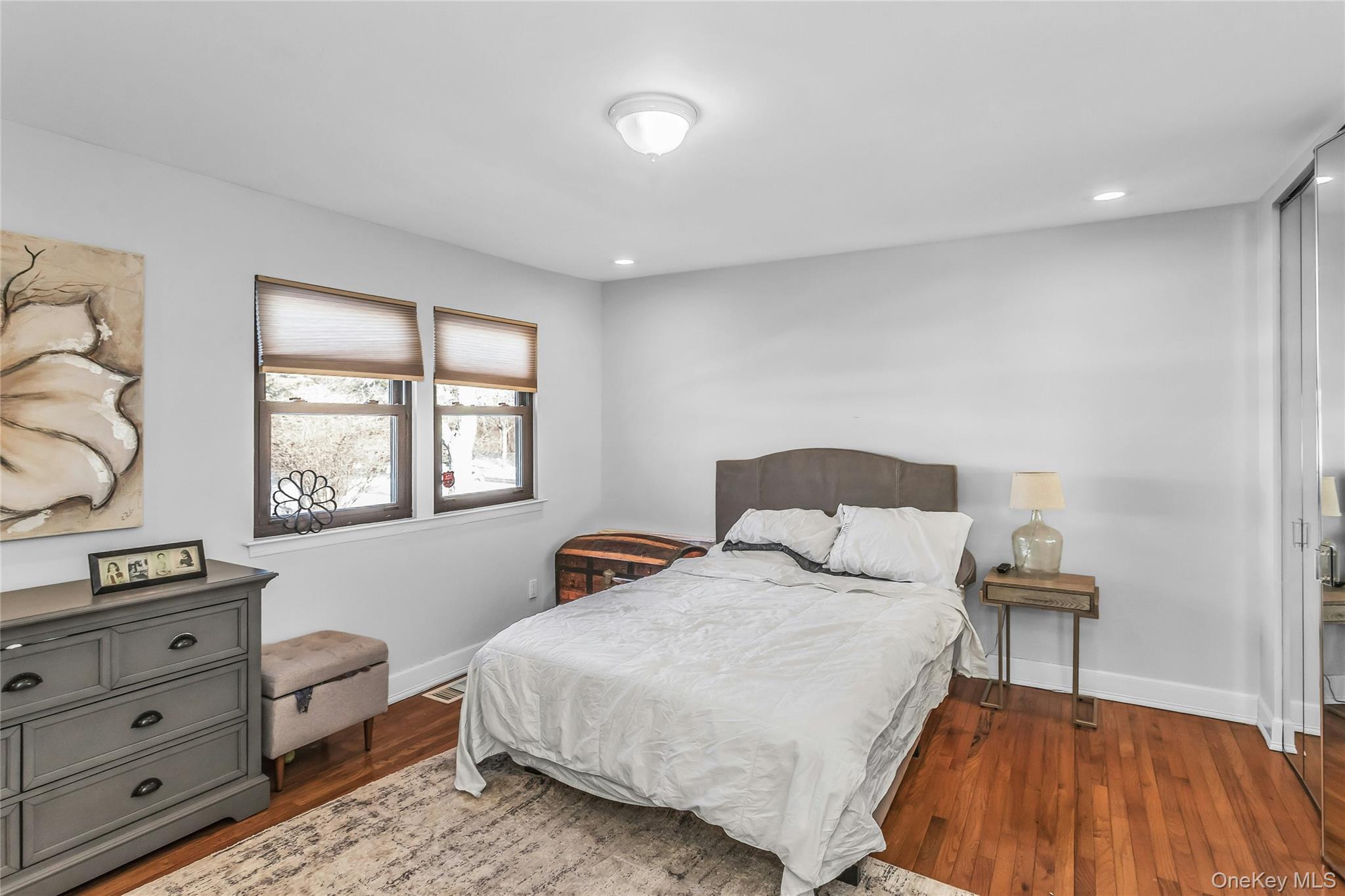 #12 photo, 6 Cold Harbour Lane, Woodbury , NY 11797