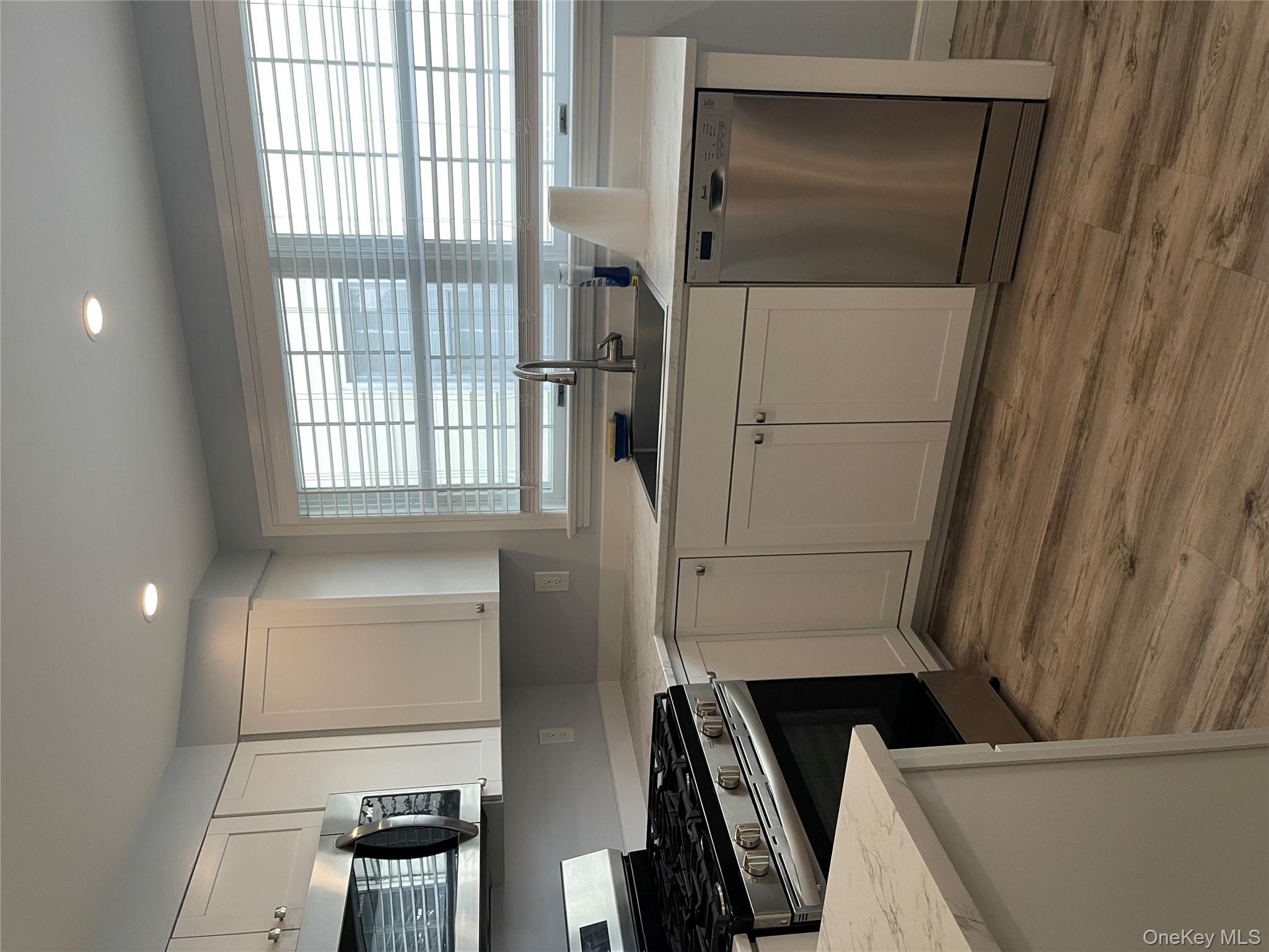 #10 photo, 11 Tooker Avenue, Oyster Bay , NY 11771