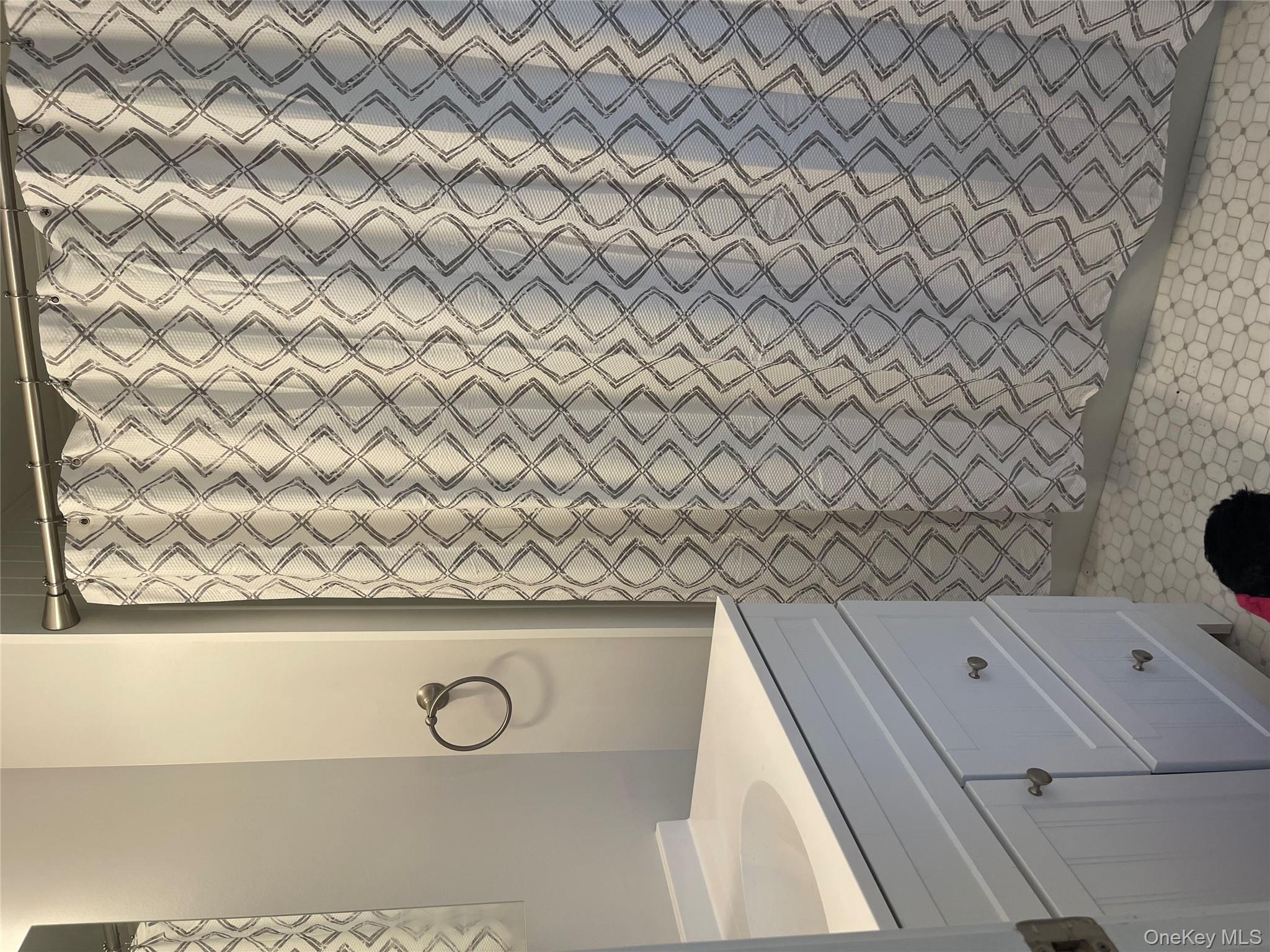 #14 photo, 11 Tooker Avenue, Oyster Bay , NY 11771