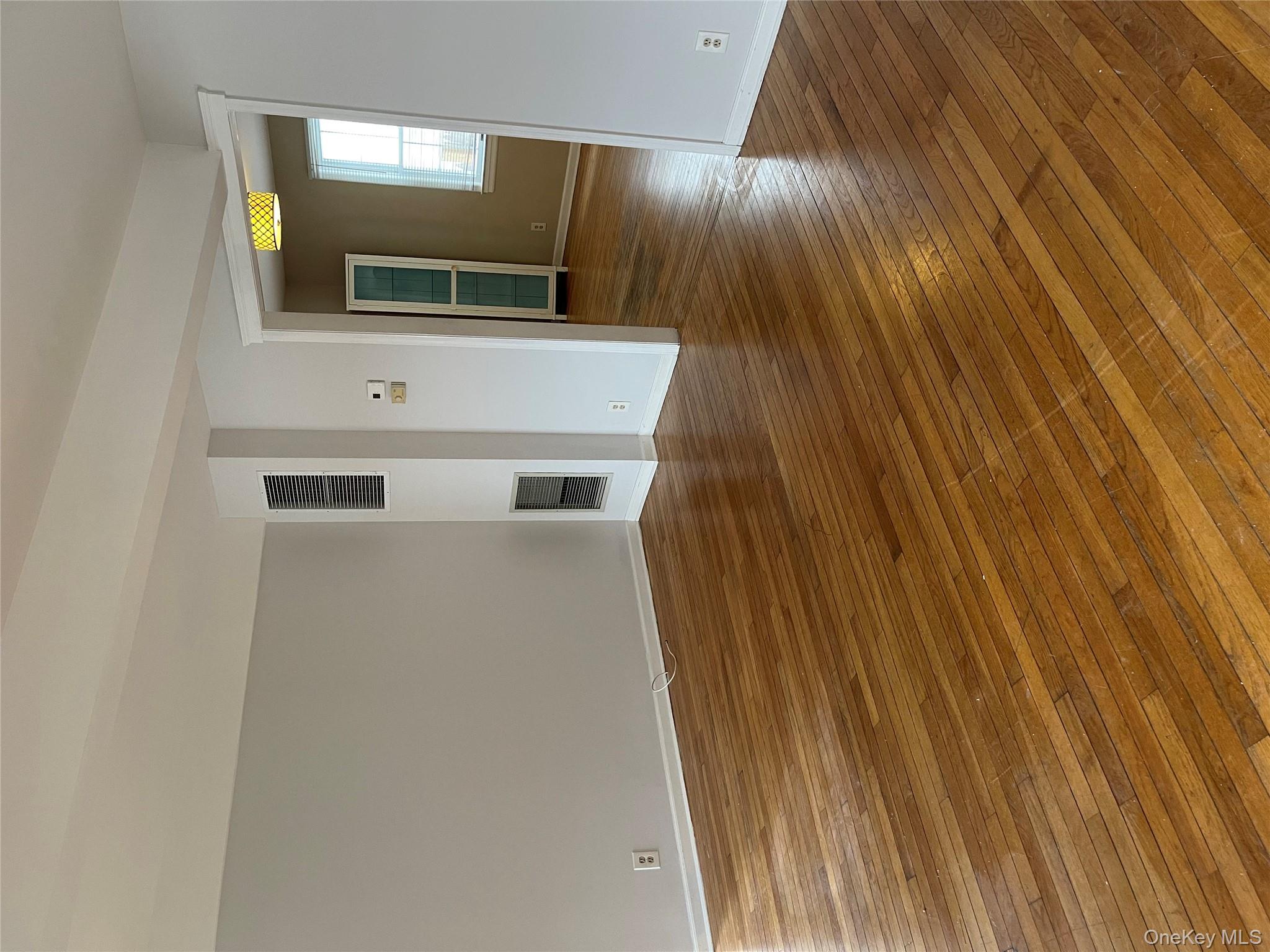 #4 photo, 11 Tooker Avenue, Oyster Bay , NY 11771