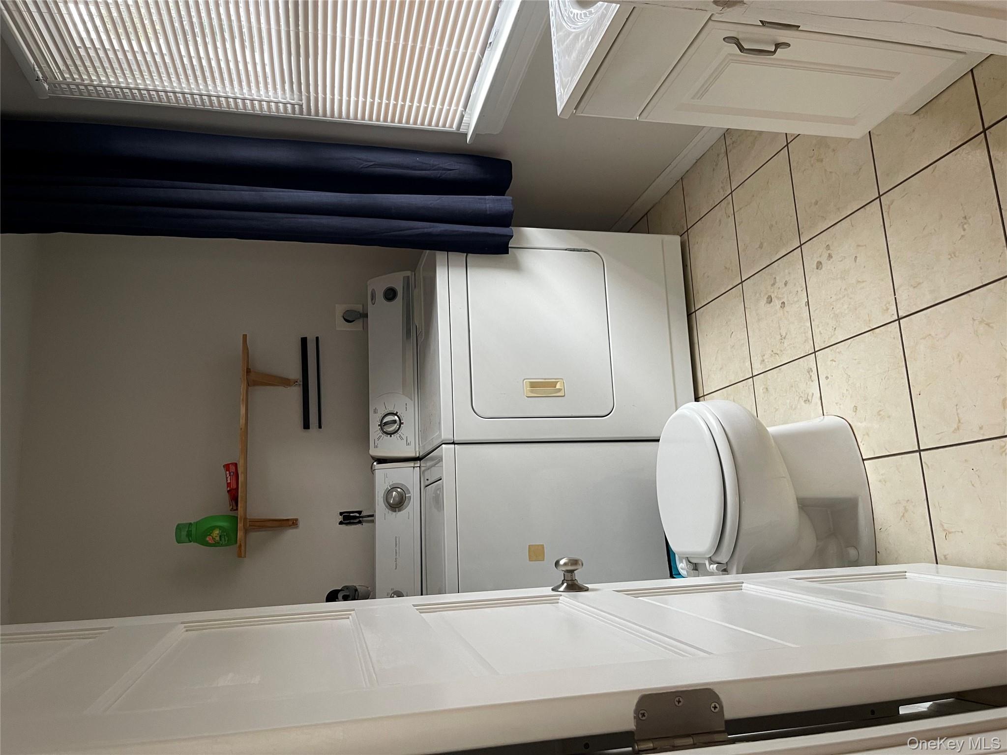 #9 photo, 11 Tooker Avenue, Oyster Bay , NY 11771