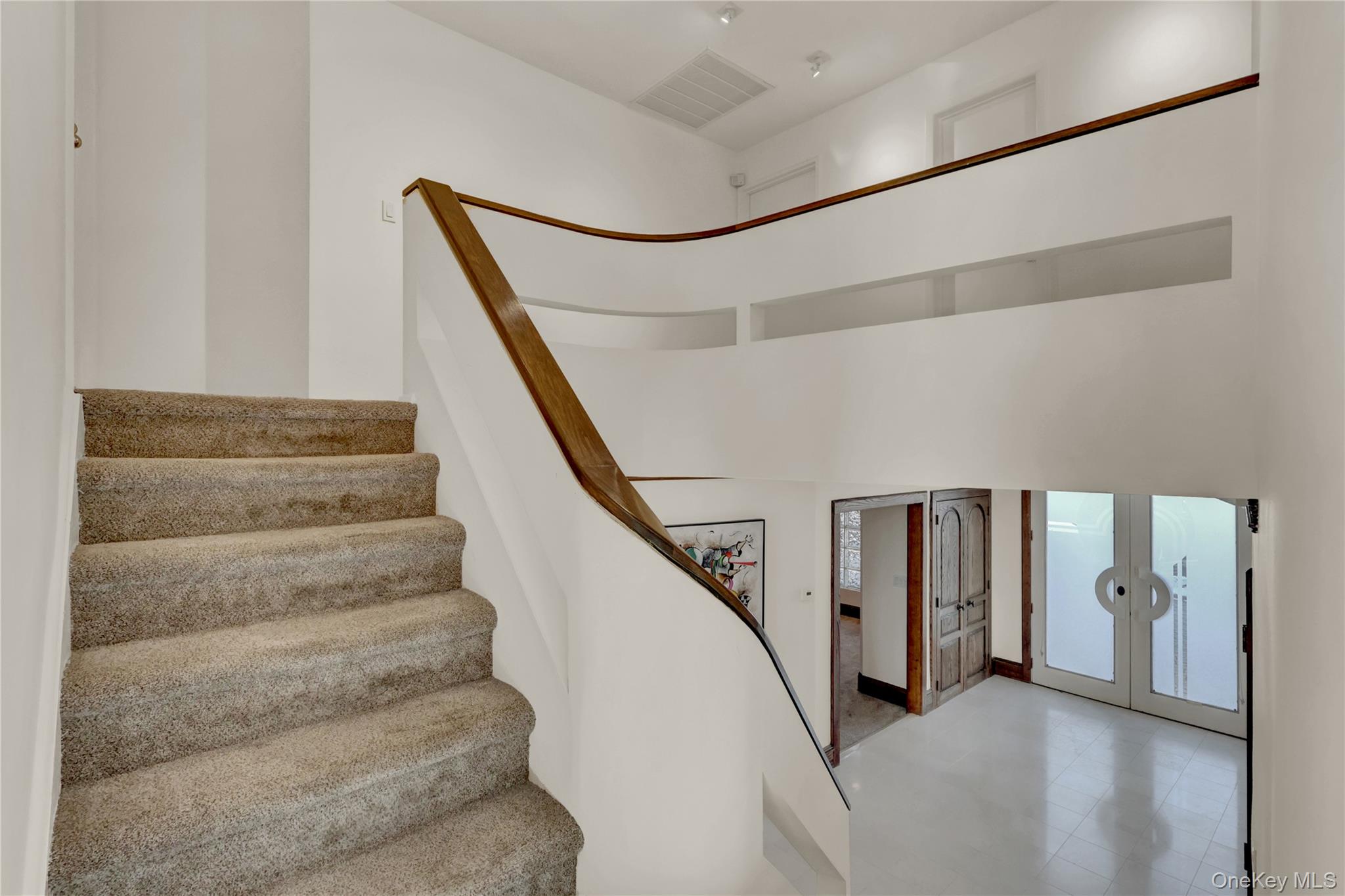 #11 photo, 2988 Lee Place, Bellmore , NY 11710