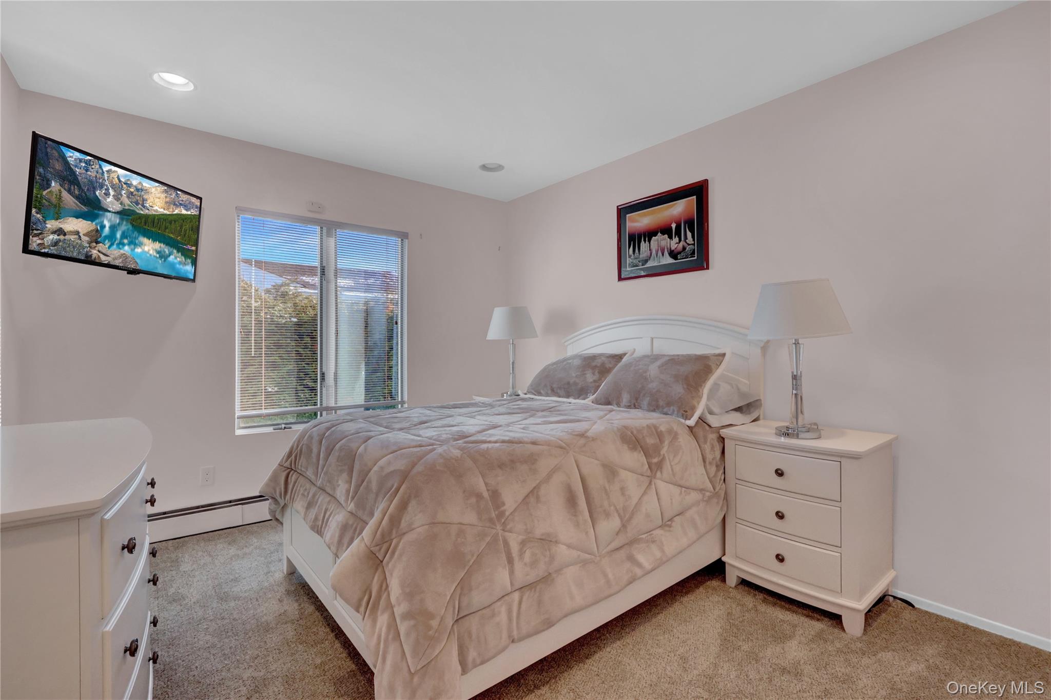 #17 photo, 2988 Lee Place, Bellmore , NY 11710